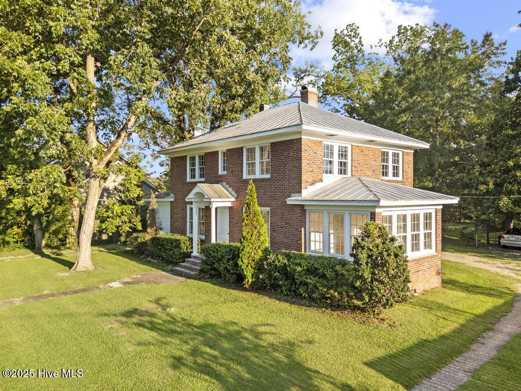 Homes for sale in Bayboro, NC | 860 Main St, Bayboro, NC 28515 | MLS# 100528765