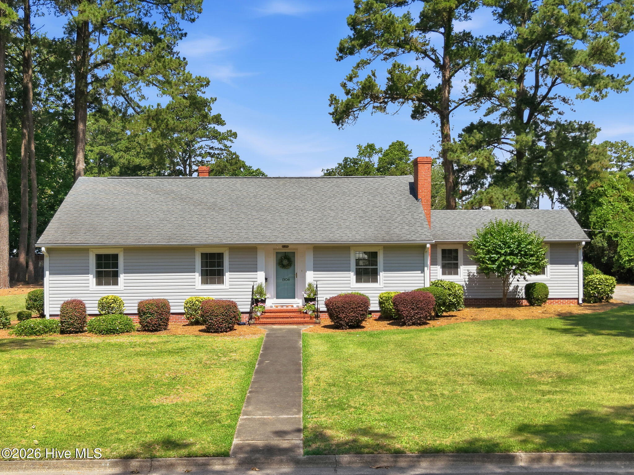 1st image of 1306 Summit Ave, Washington, NC 27889 | MLS# 100583850