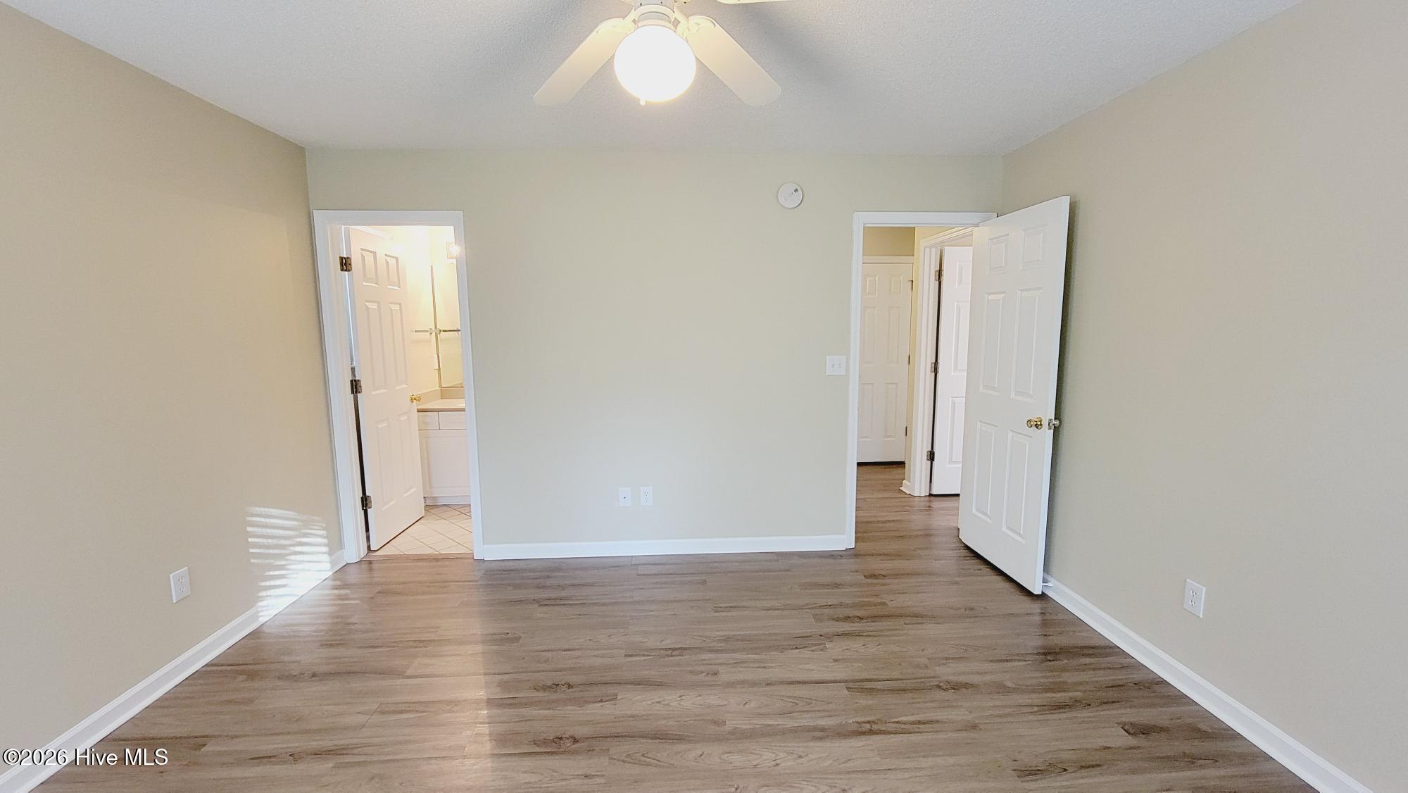 100558224 | Photo 11