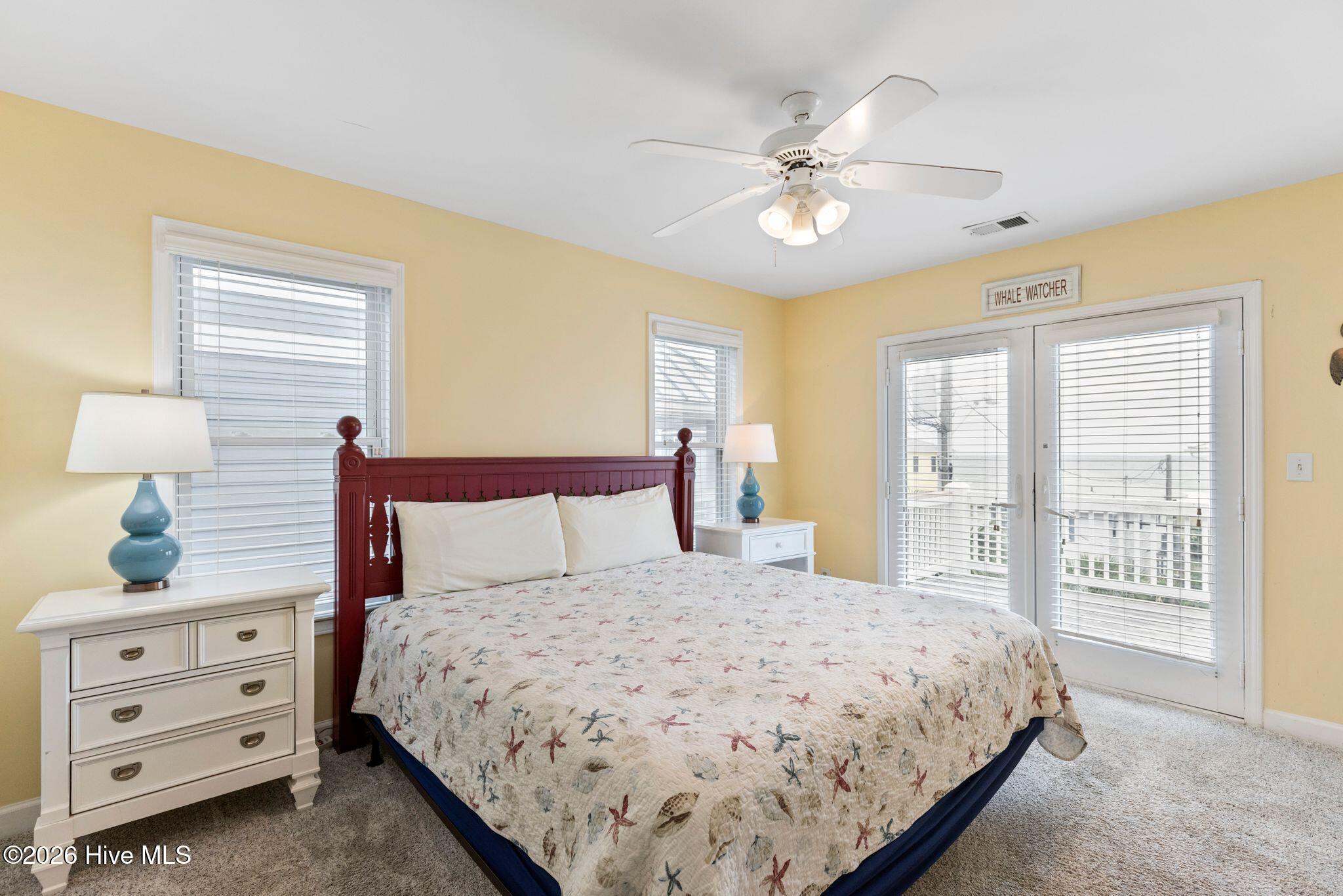 100570292 | Photo 33