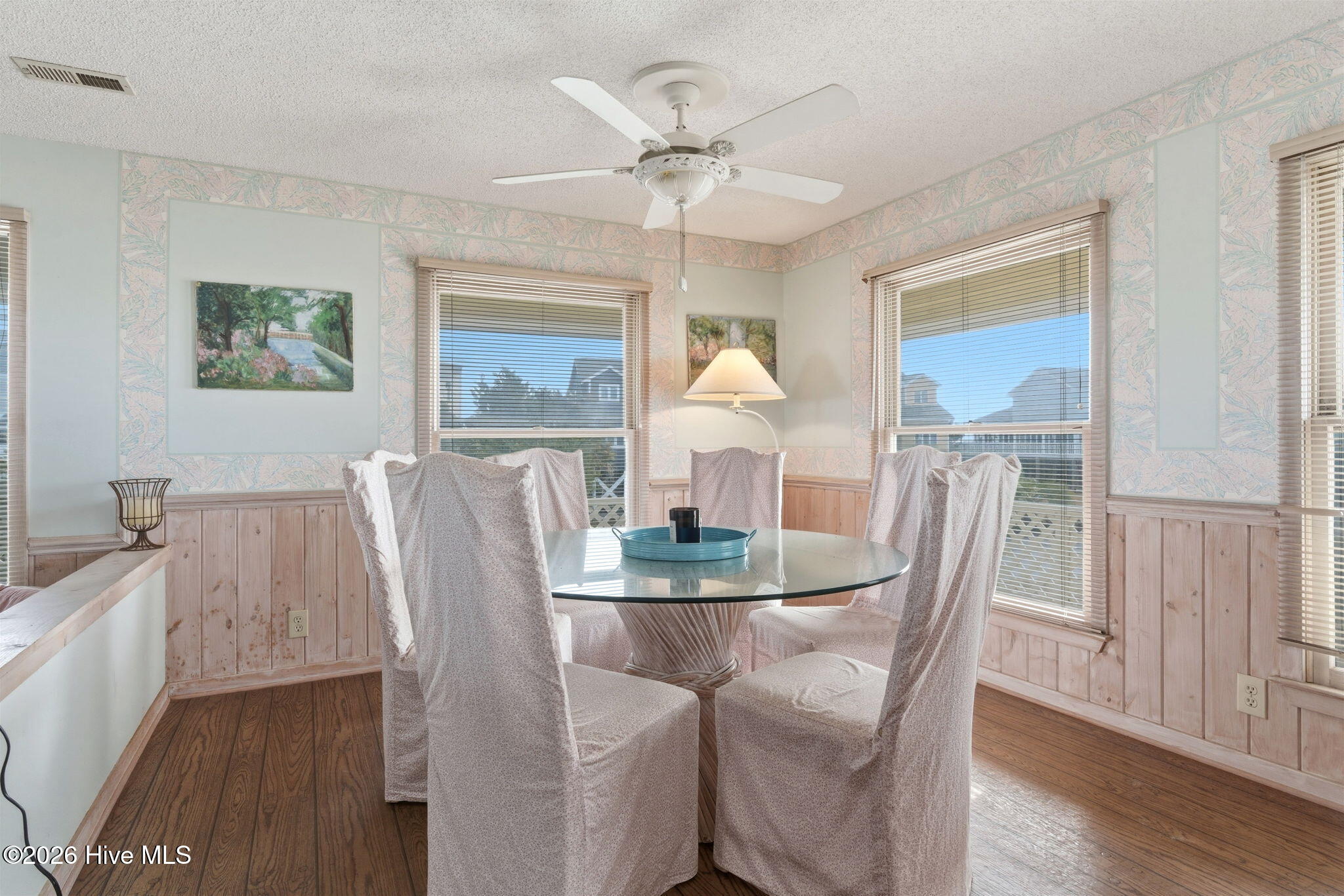 100555557 | Photo 16