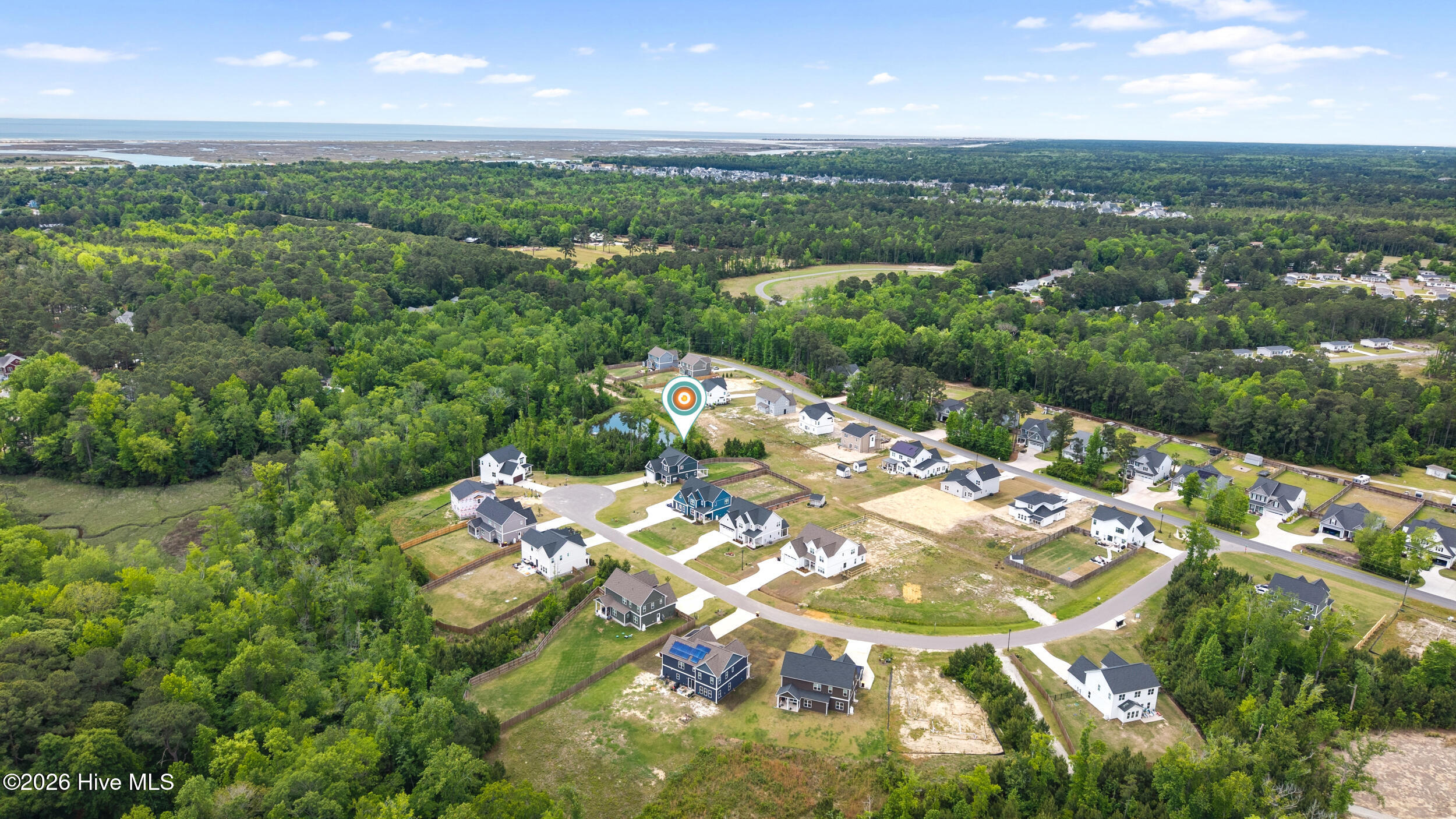 100570629 | Photo 59