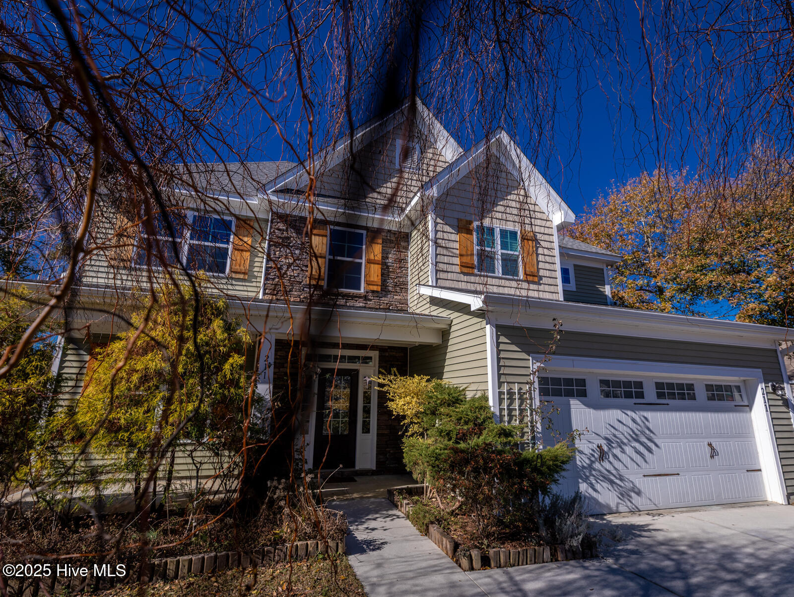 100546251 | Photo 57