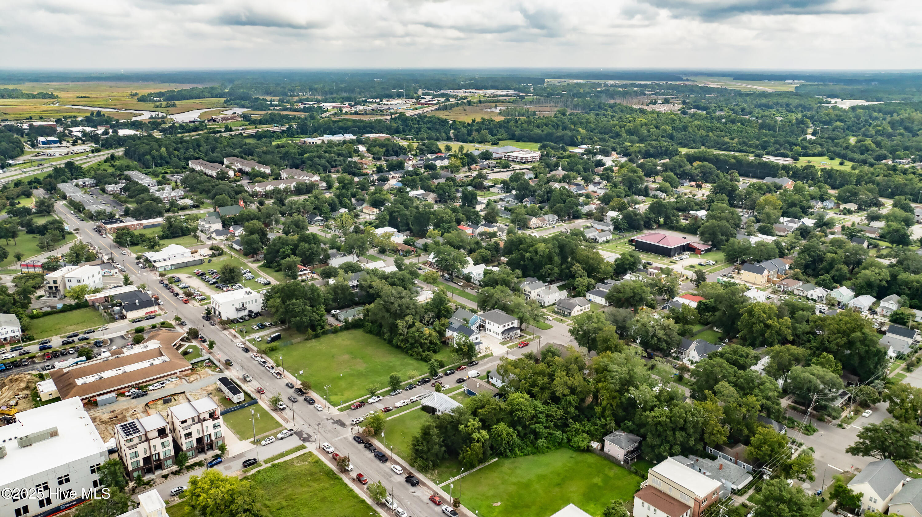 100524258 | Photo 34