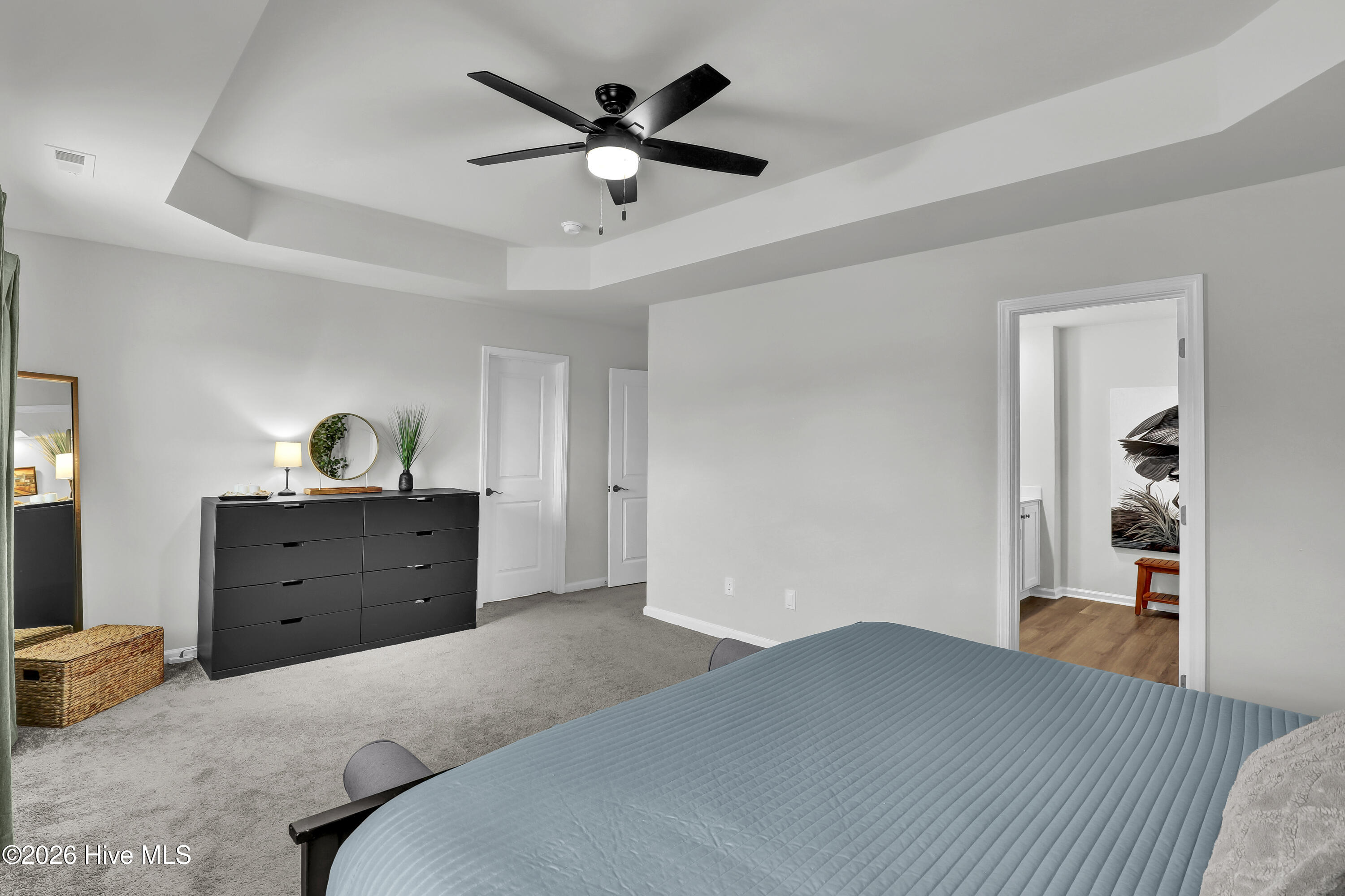 100554591 | Photo 29