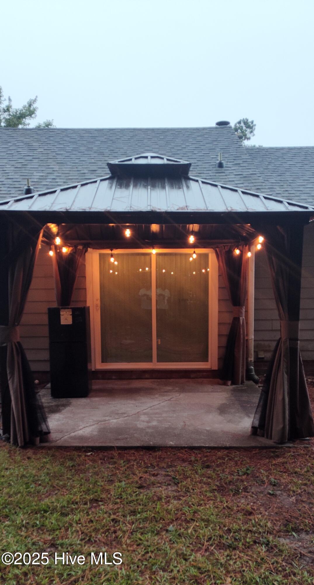 100529154 | Photo 22