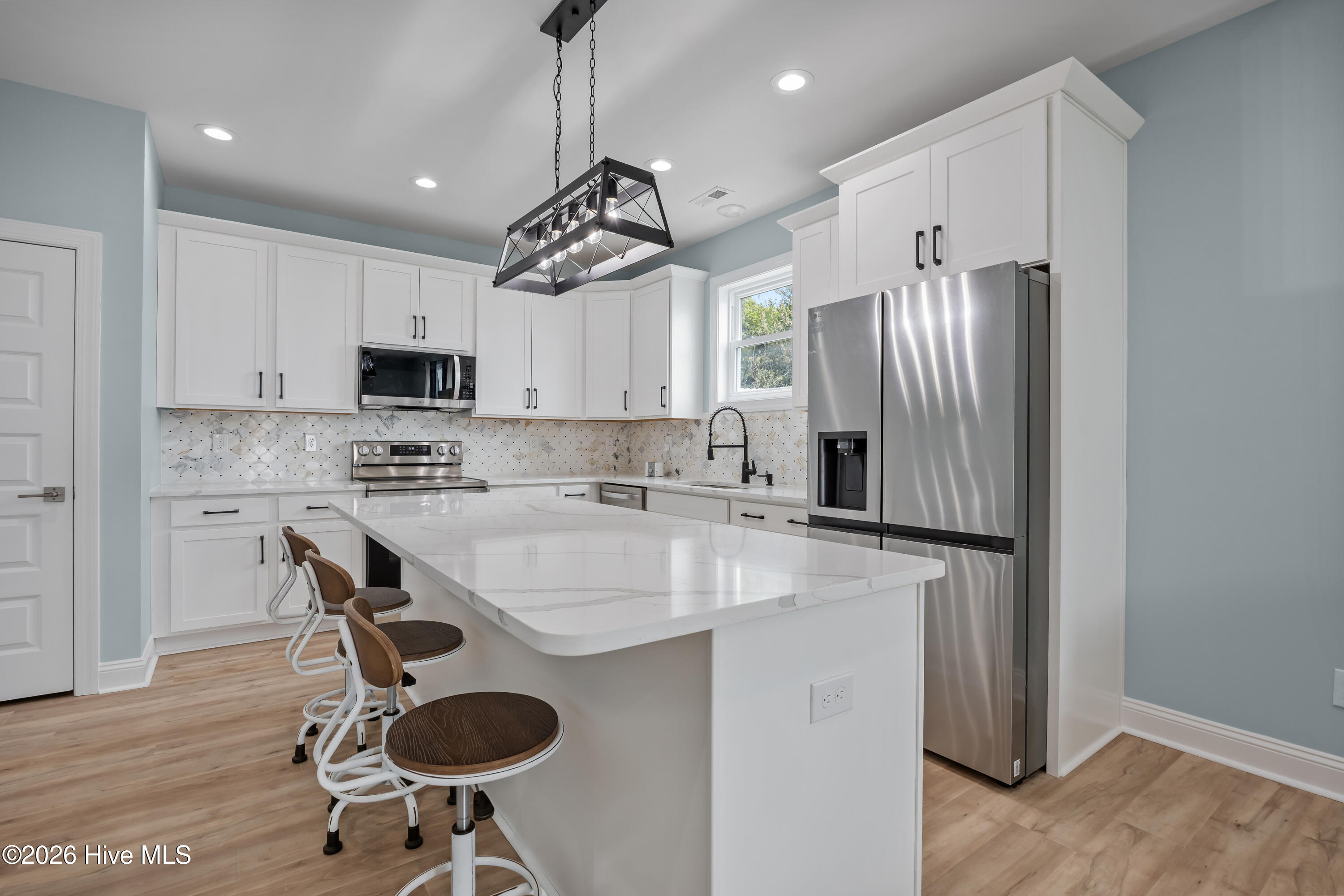 104 E Seaview Drive, Emerald Isle, NC, 28594