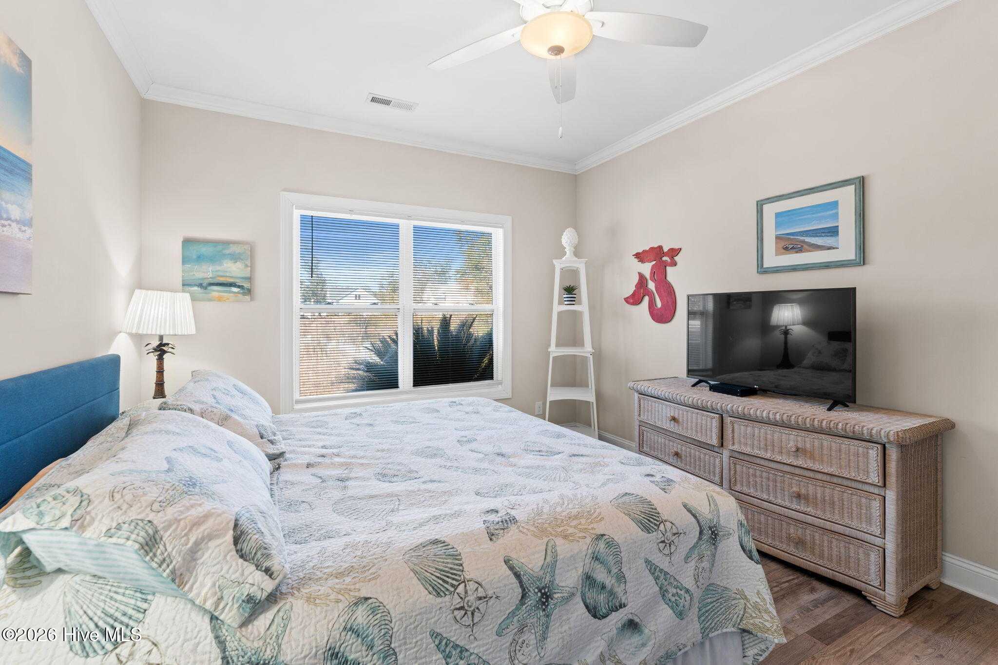 100552561 | Photo 21