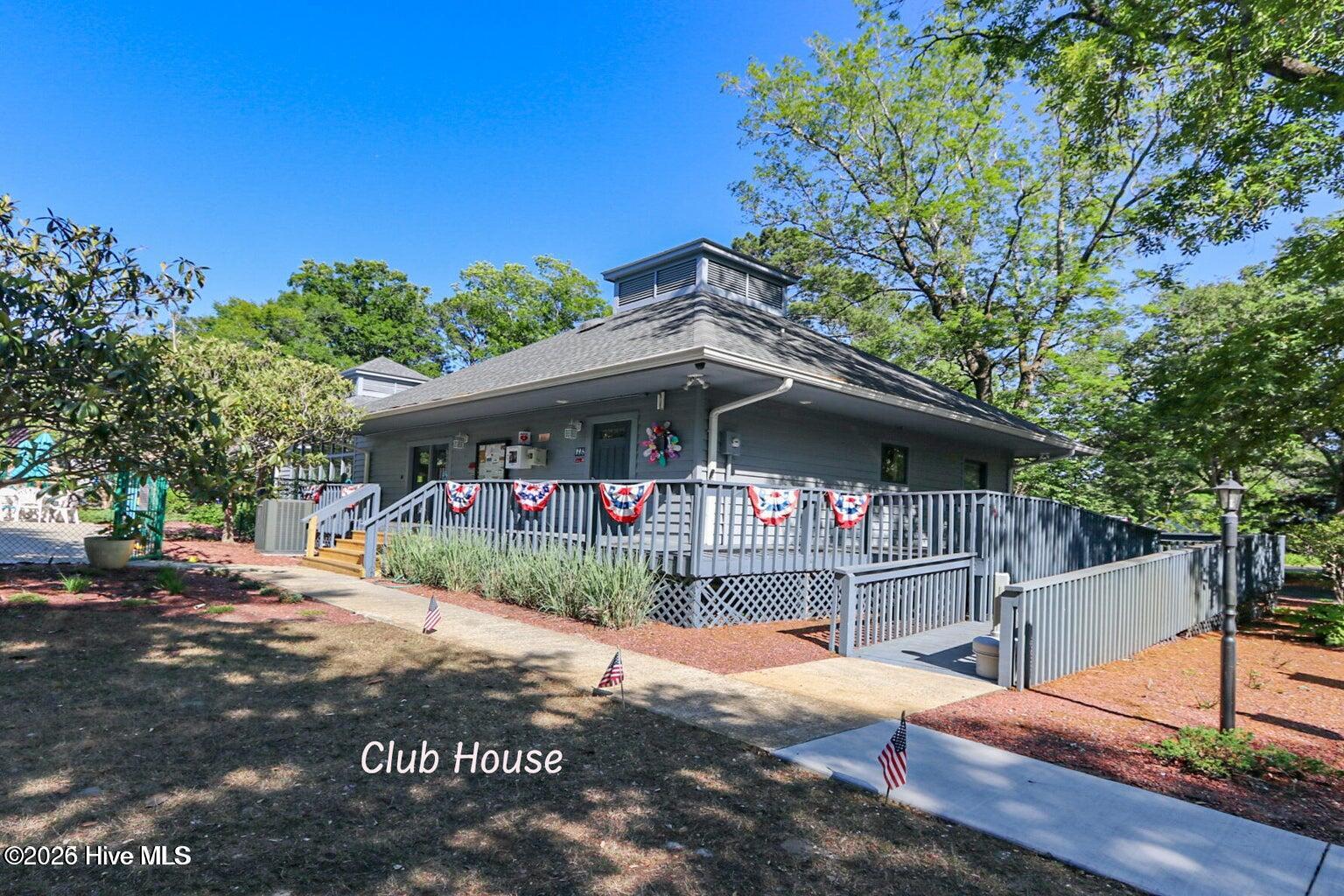 100556974 | Photo 16