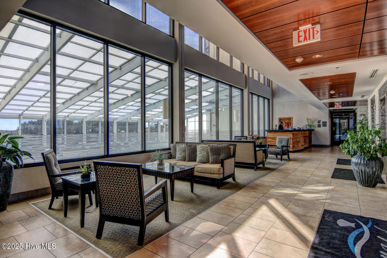 100529959 | Photo 20