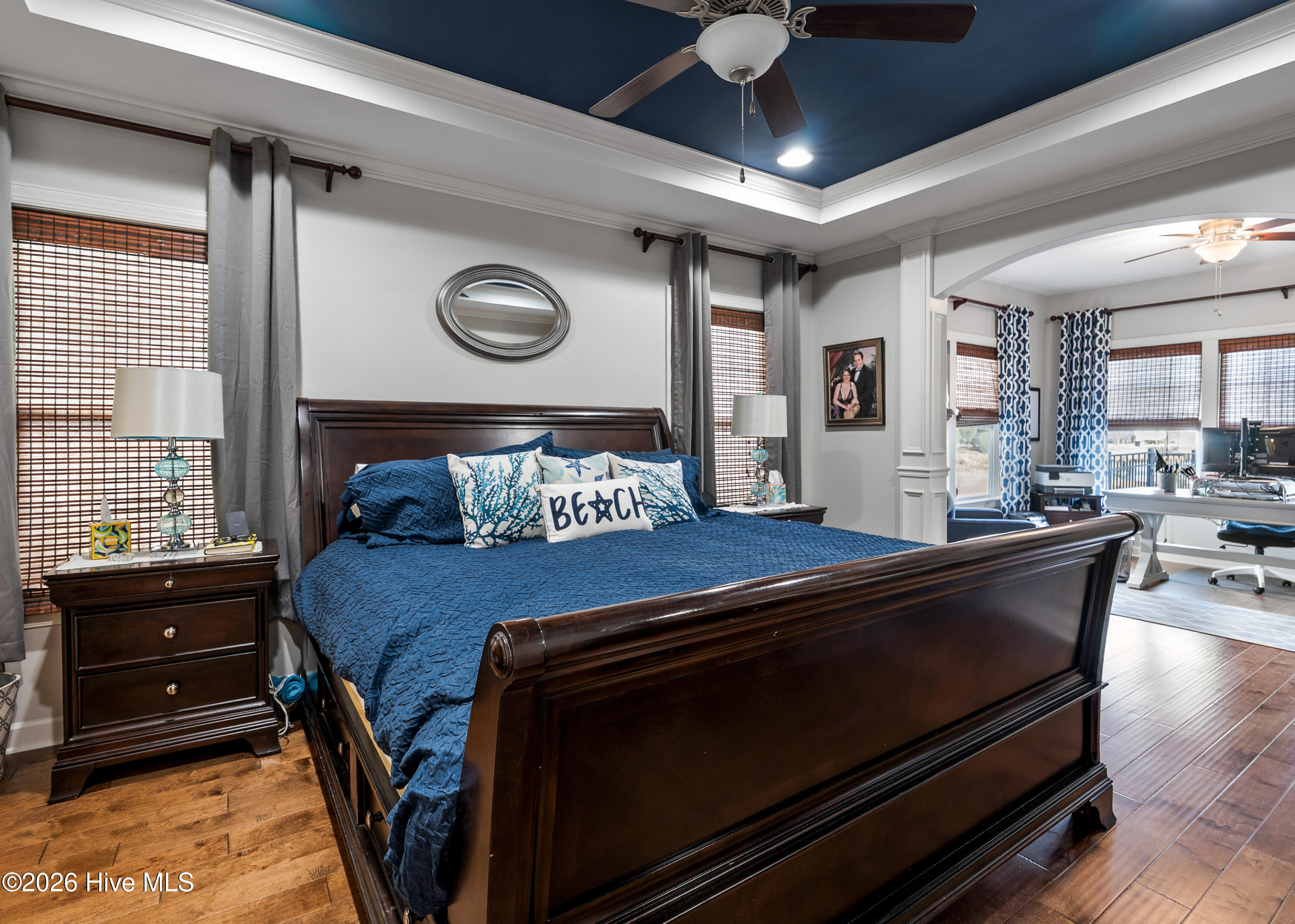 100553869 | Photo 25