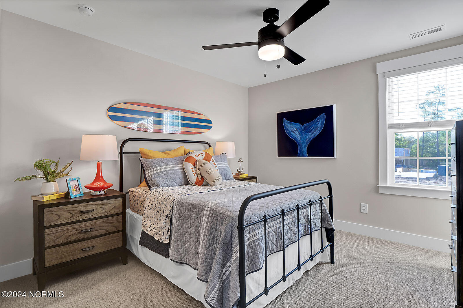 100547755 | Photo 27