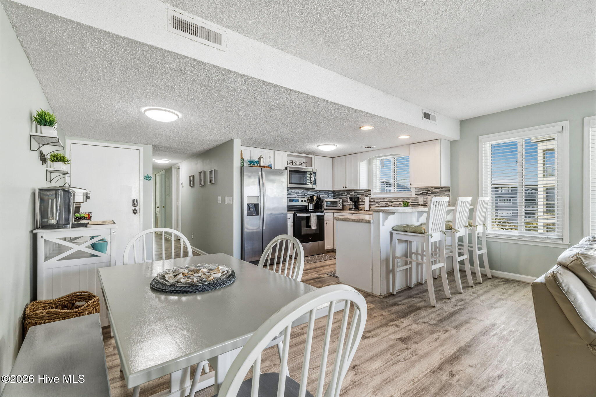 100558959 | Photo 17