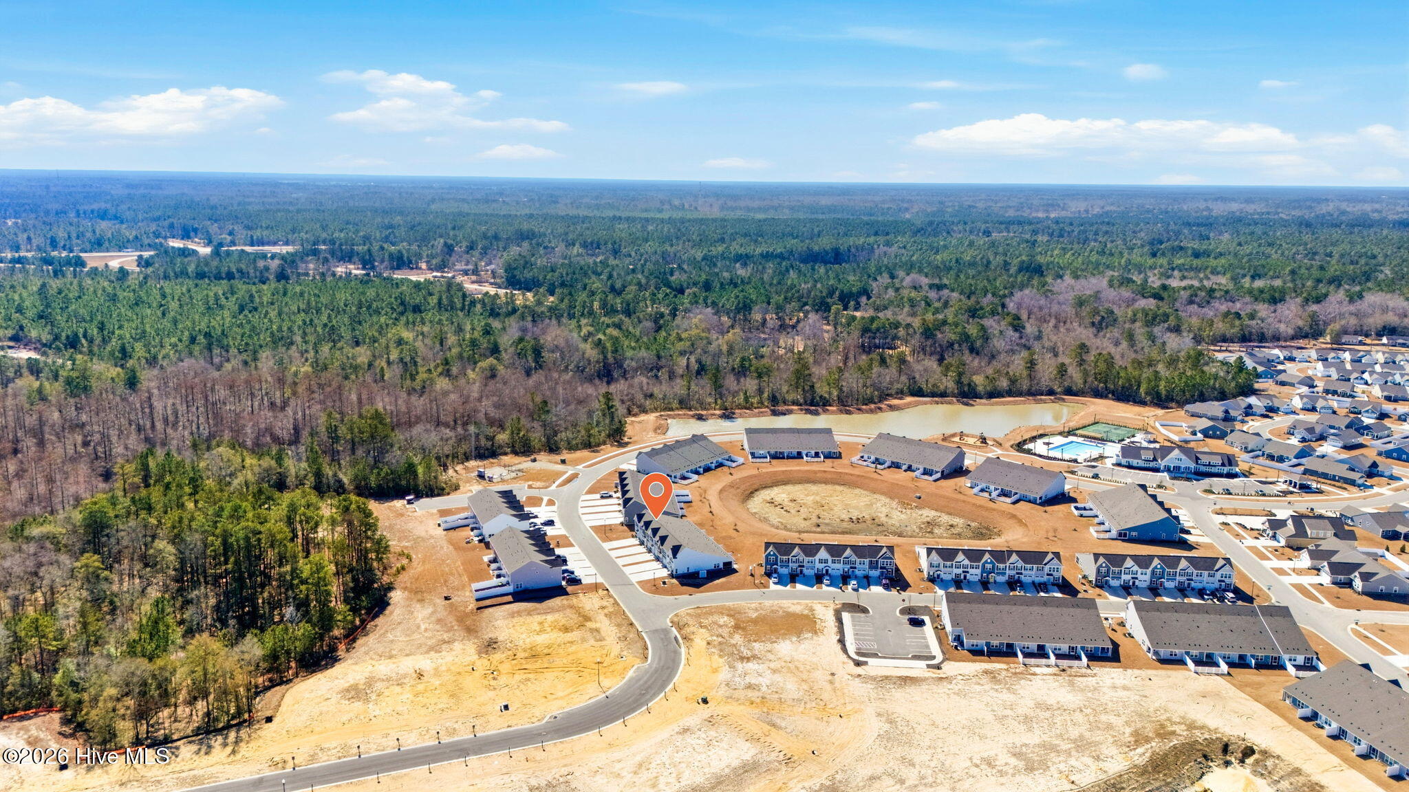 100554684 | Photo 33