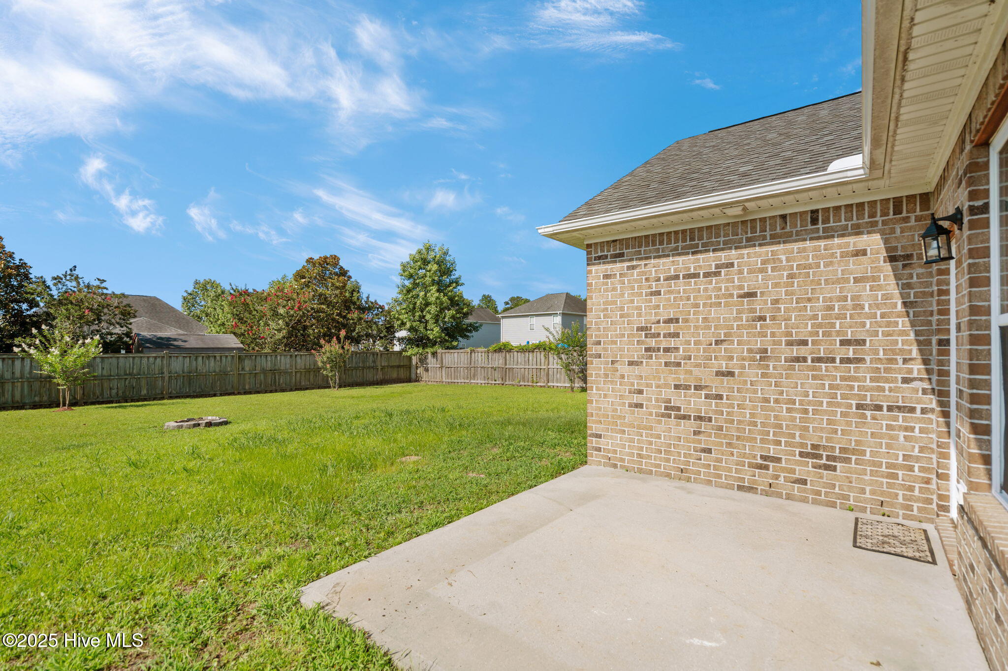 100547166 | Photo 34