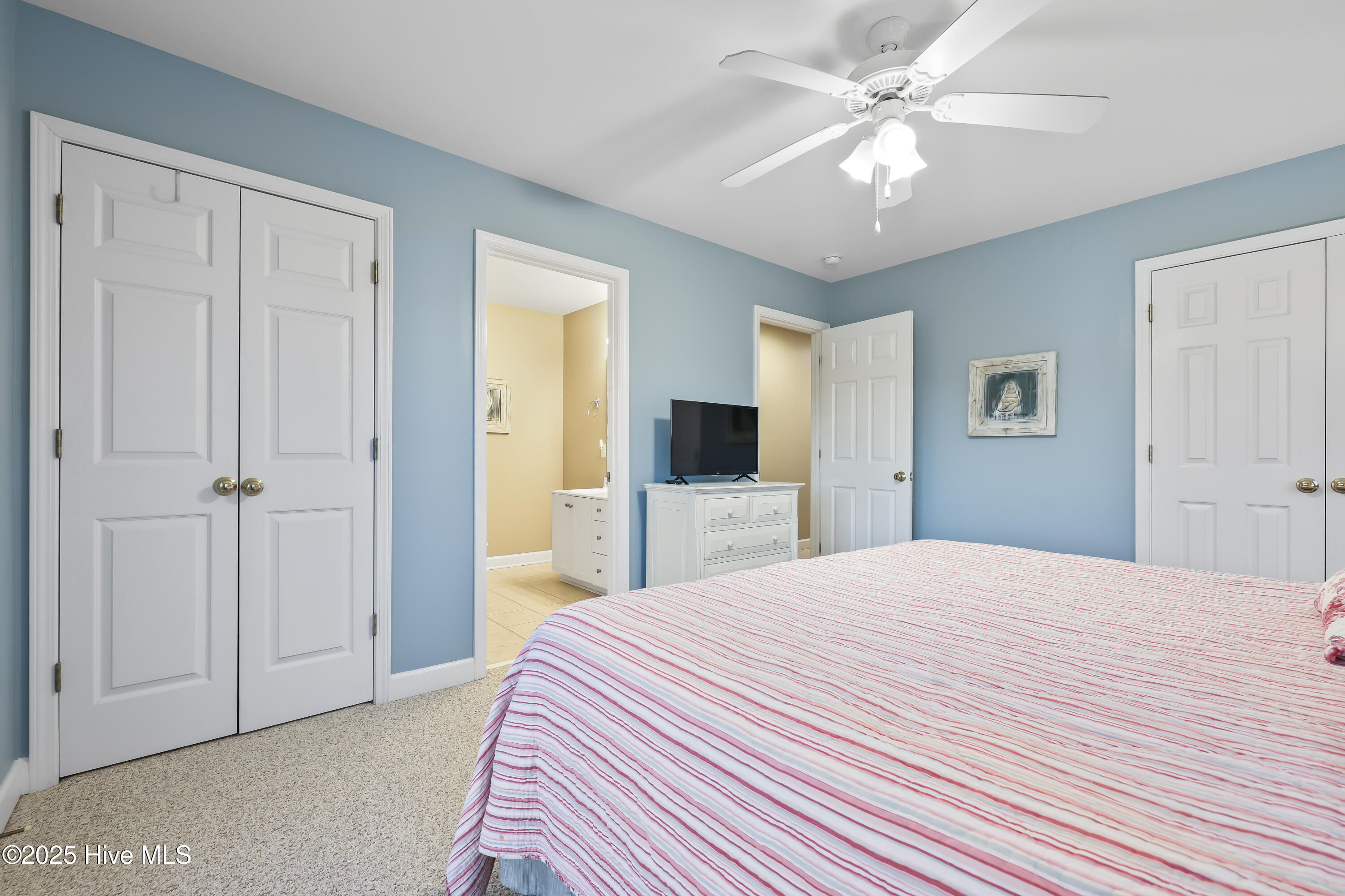 100495853 | Photo 31