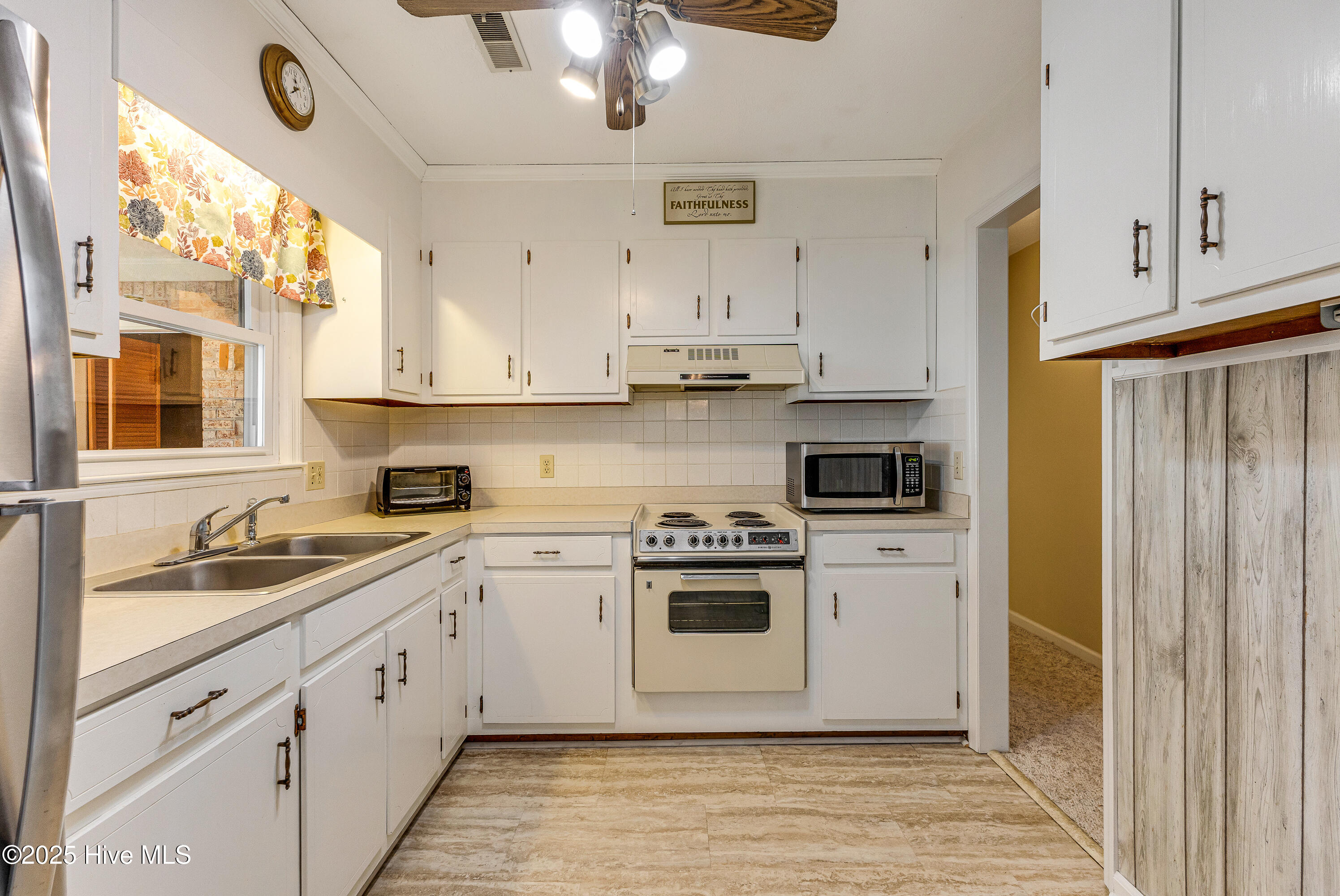 9160 Brick Landing SW, Calabash, NC 28467 – photo 14: 9160 Brick Landing-17