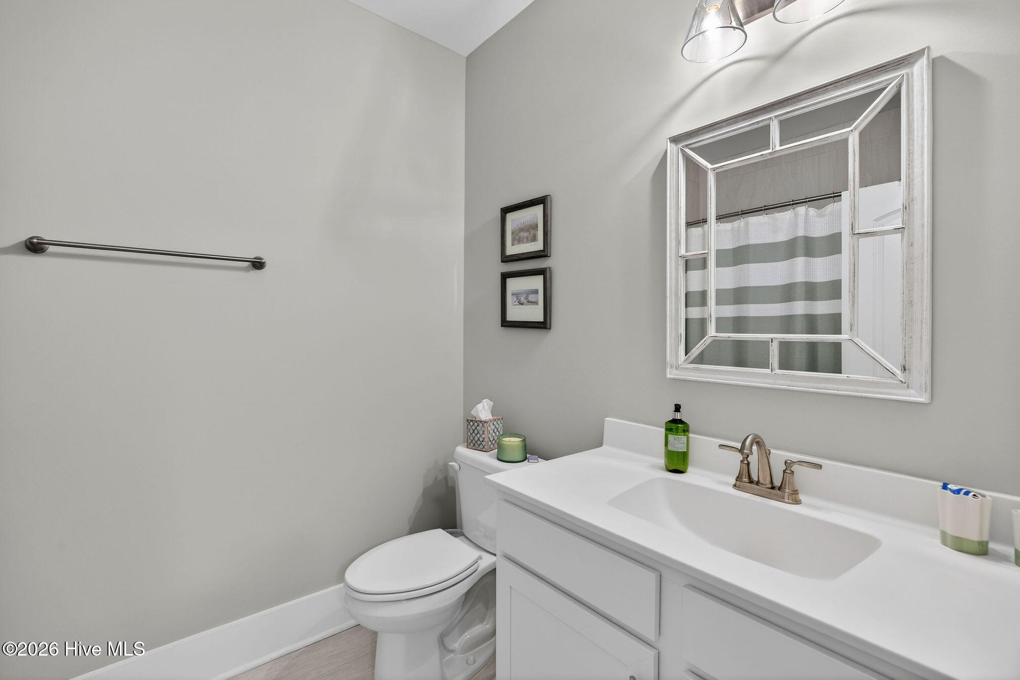 100552551 | Photo 34