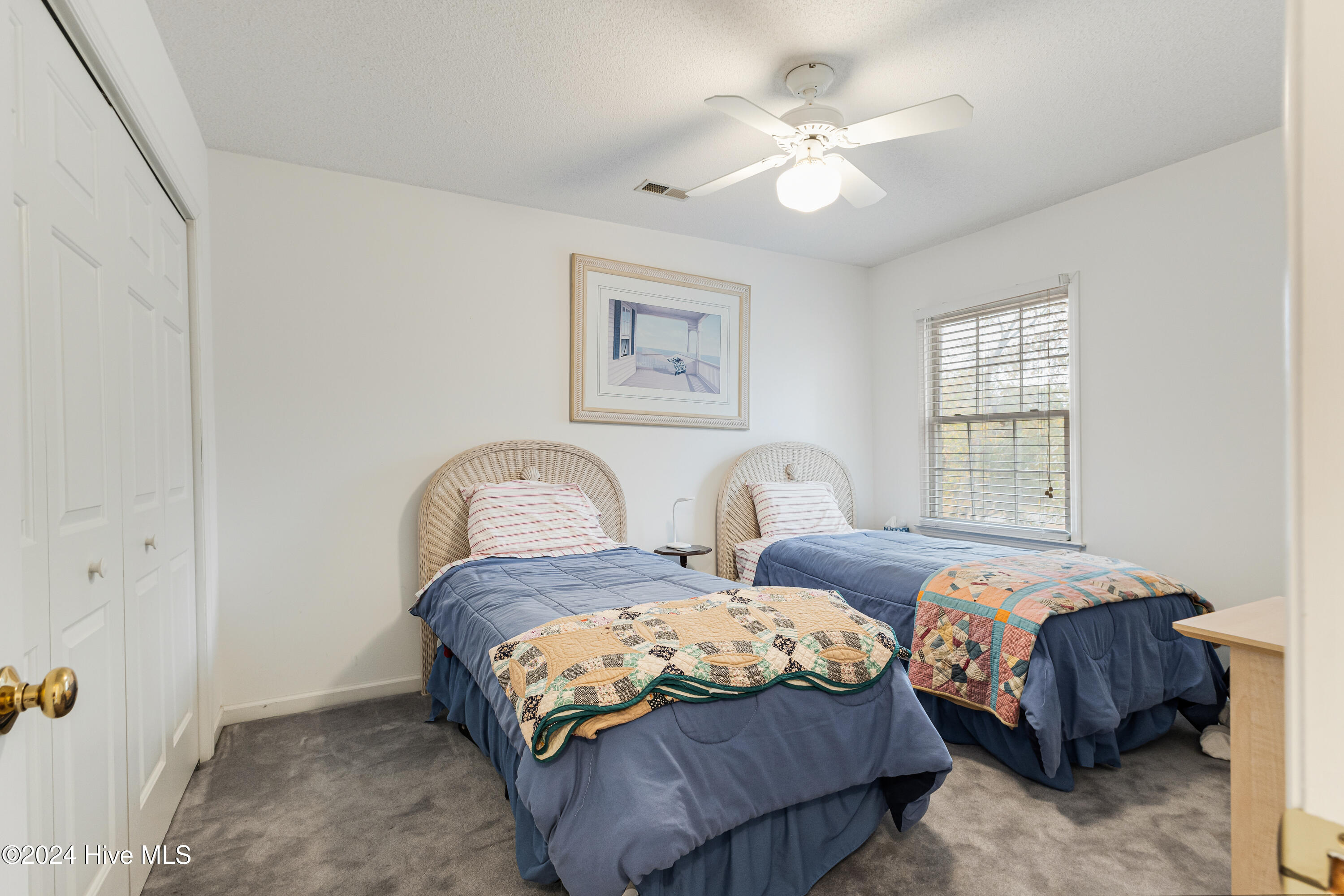 100478878 | Photo 20