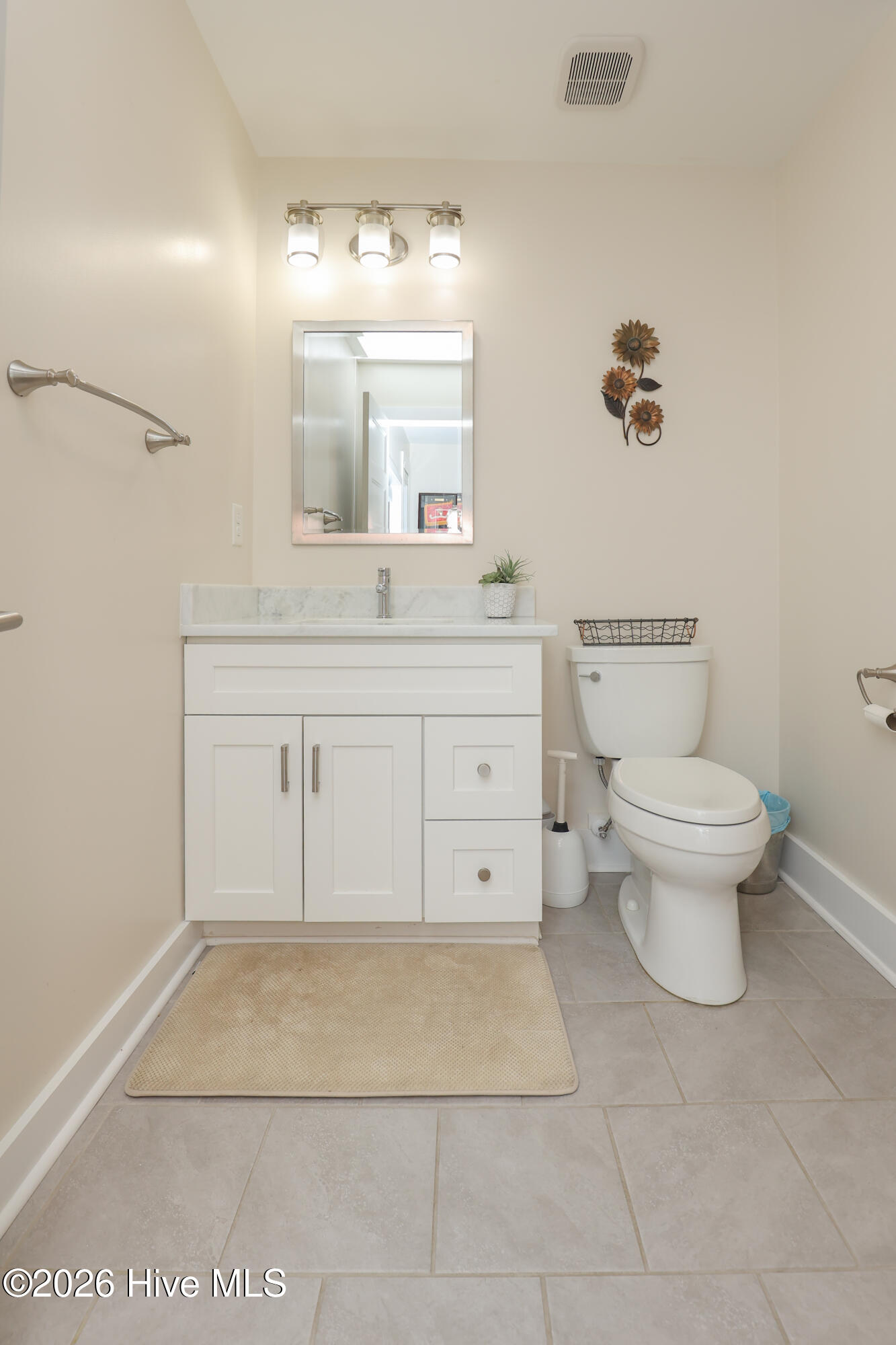 100564297 | Photo 48