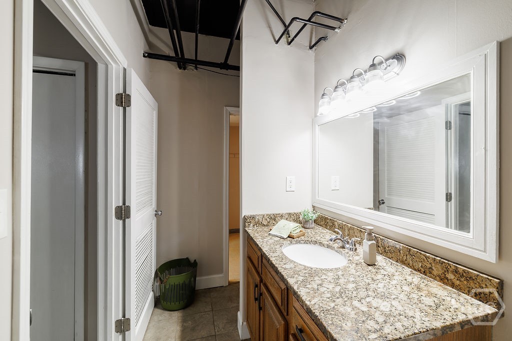 131 E Broad Street 409