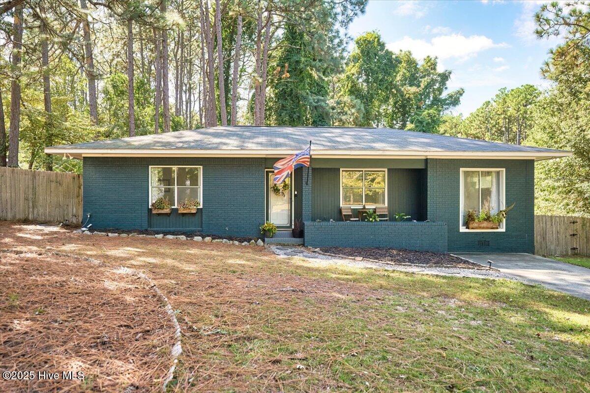 Homes for sale in Southern Pines, NC | 580 W Maine Ave, Southern Pines, NC 28387 | MLS# 100533875