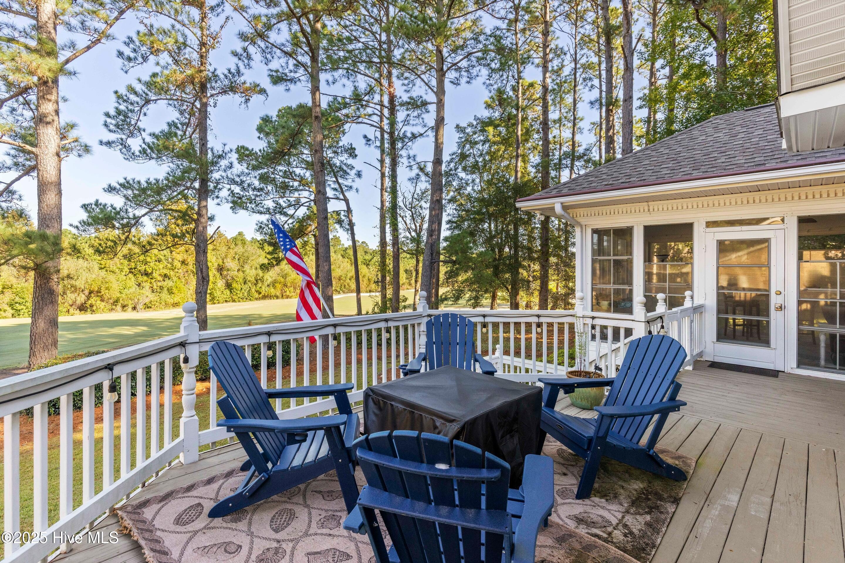 100541772 | Photo 48