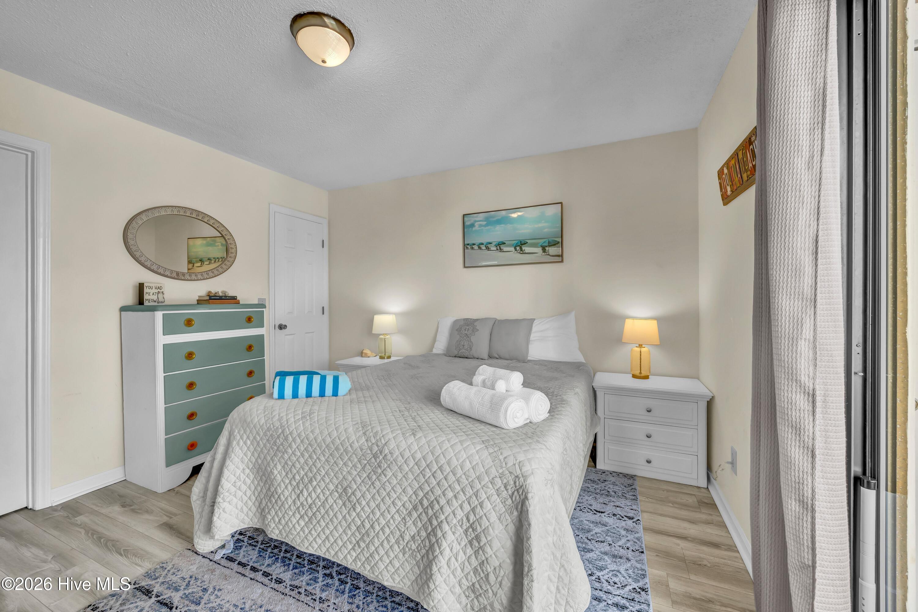 100552249 | Photo 17