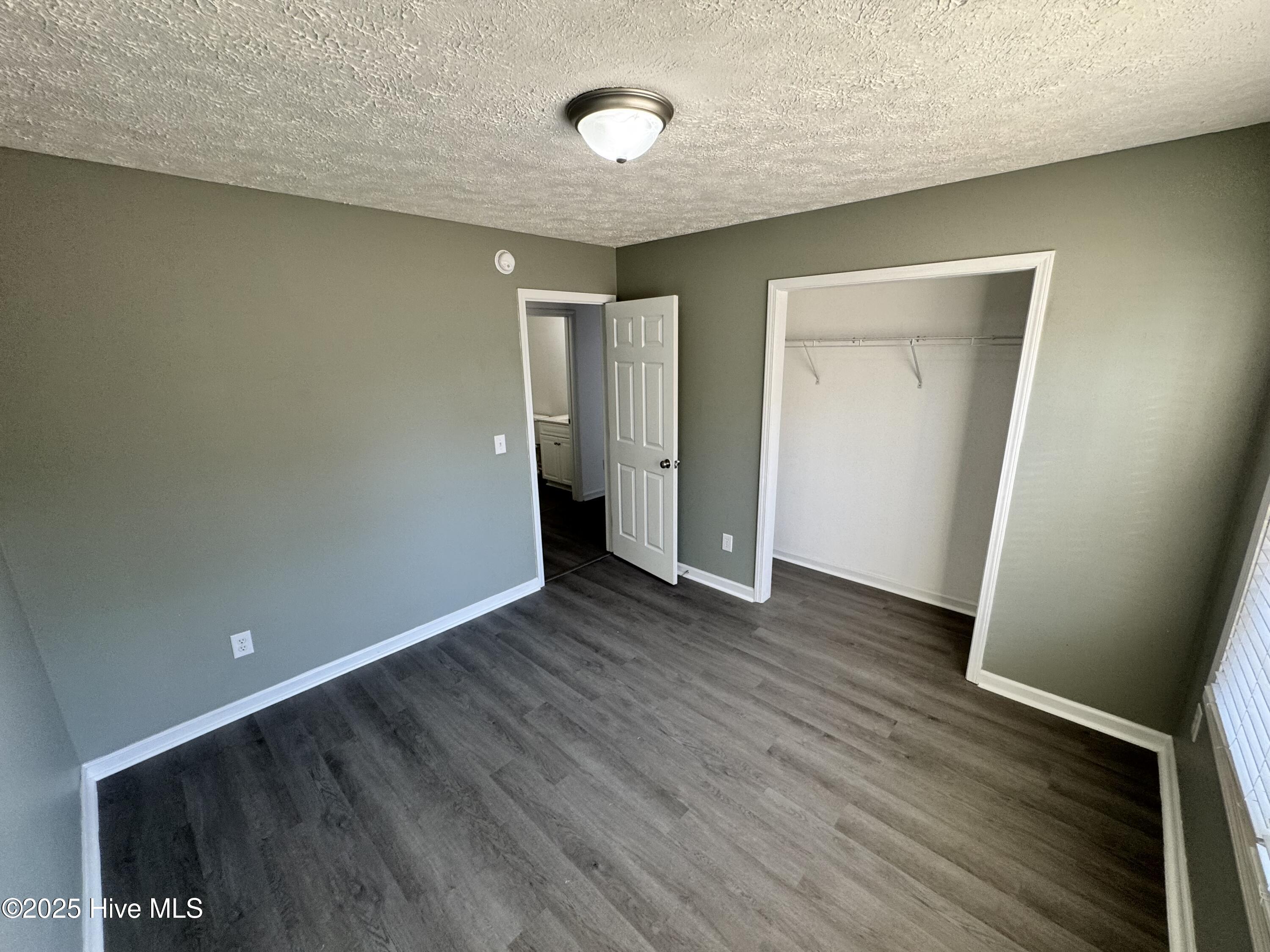 100546711 | Photo 18