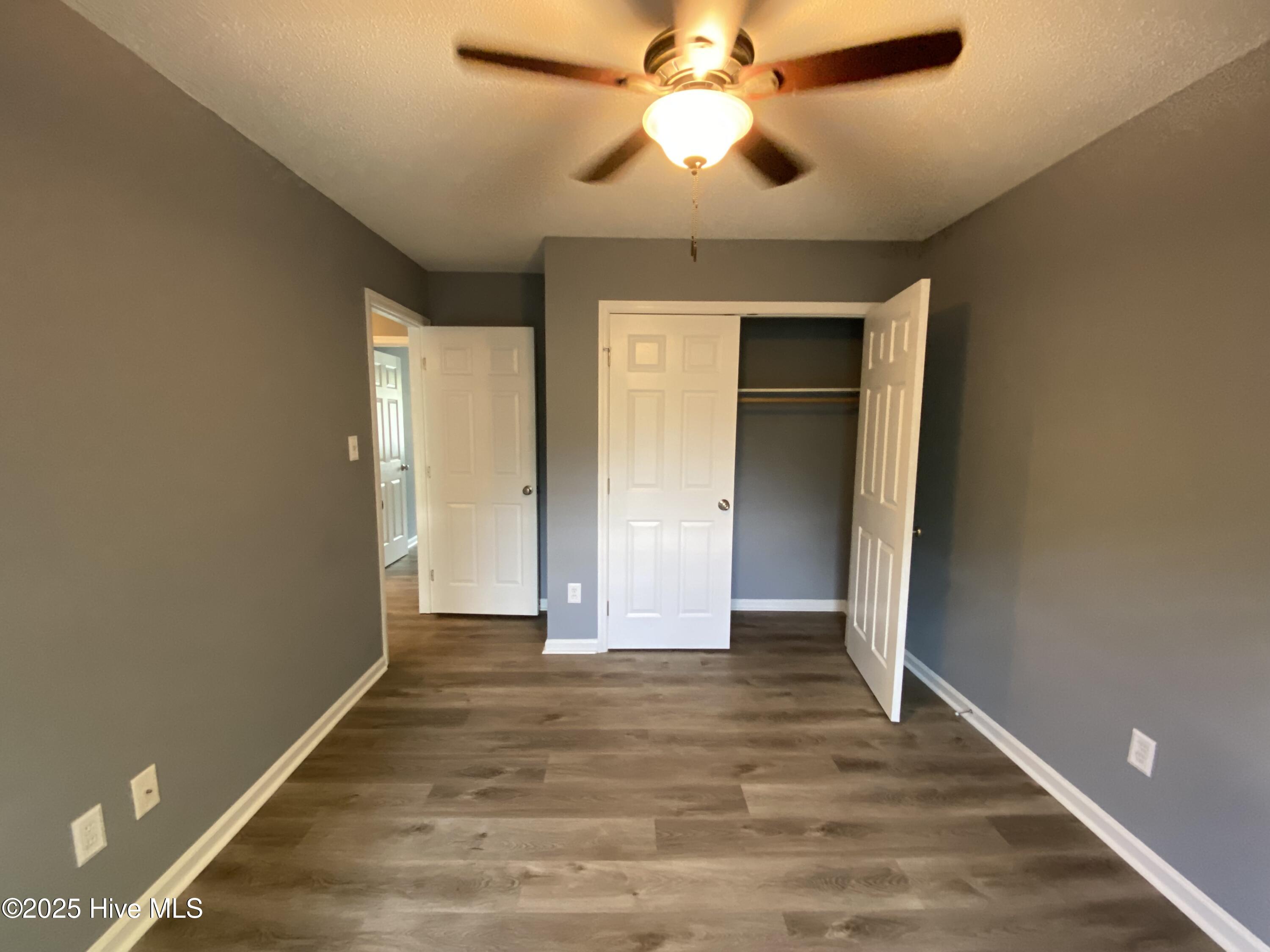 100544844 | Photo 11