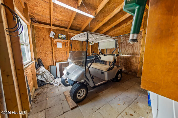 519 Country Club Drive W,Arapahoe