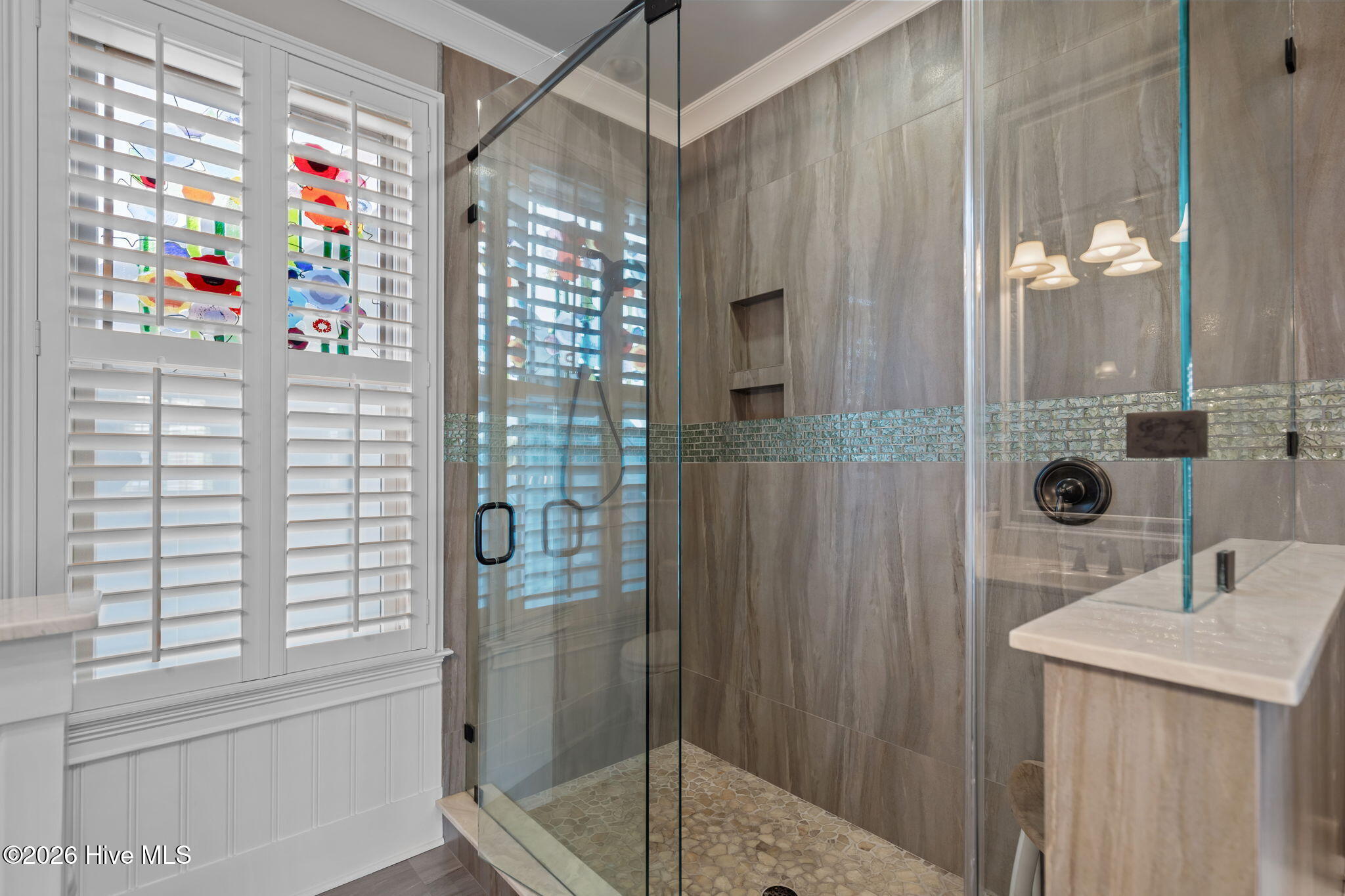 100551618 | Photo 41