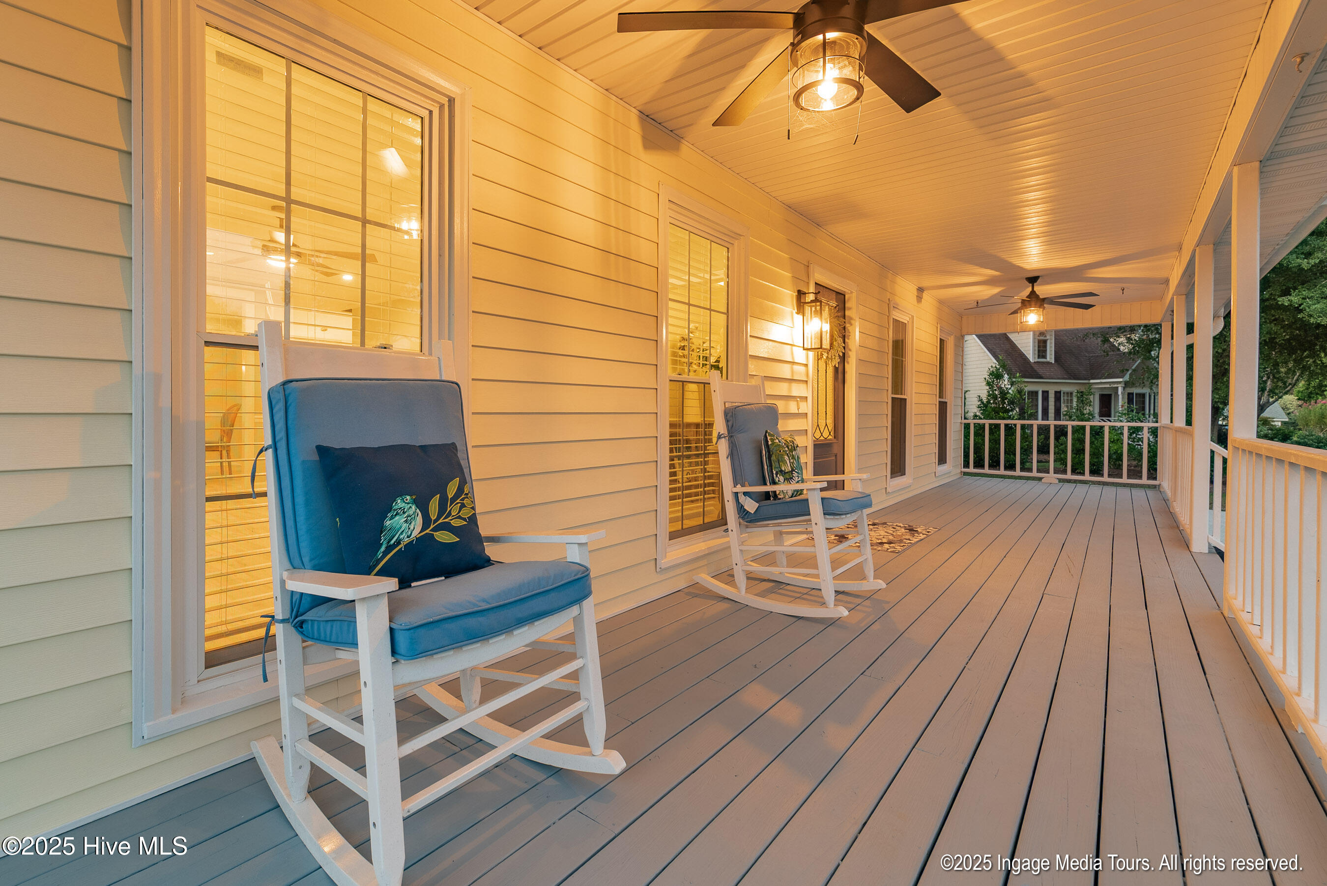 20250904 MLS F_Langley 207 Oak Branches