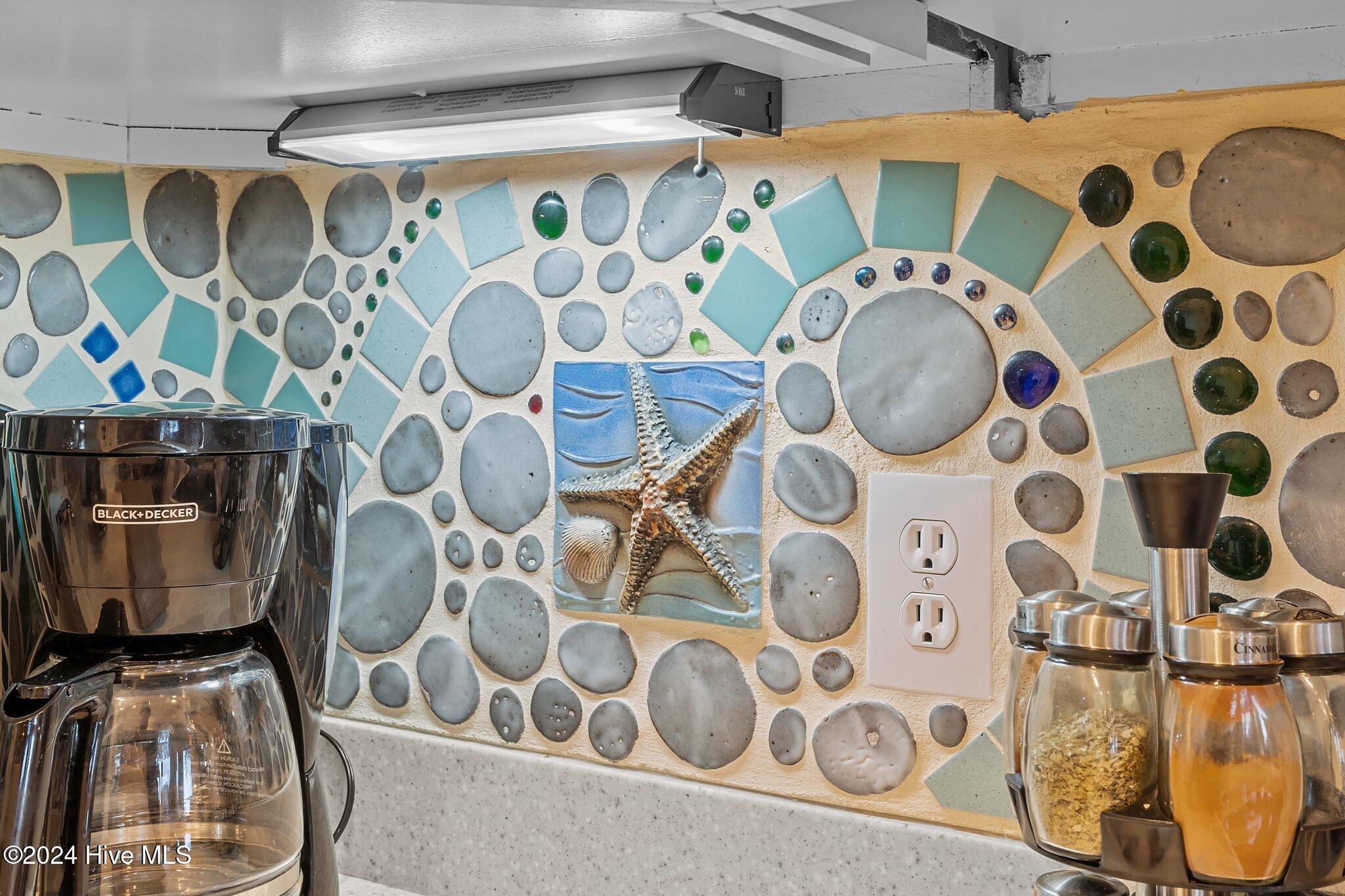 100477825 | Photo 20