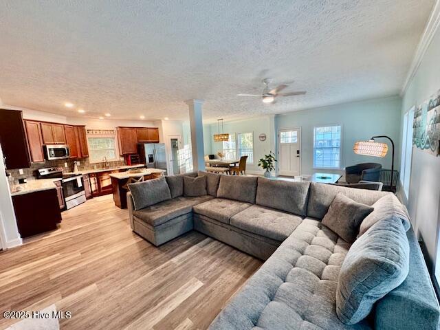 100545035 | Photo 88