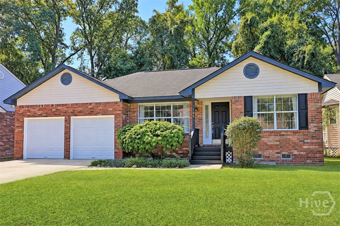 Photo 1 of Single family home for sale at 109 Bobstay Ct, Savannah, GA 31410 | MLS# SA364814 | Listing updated on 2026-09-21