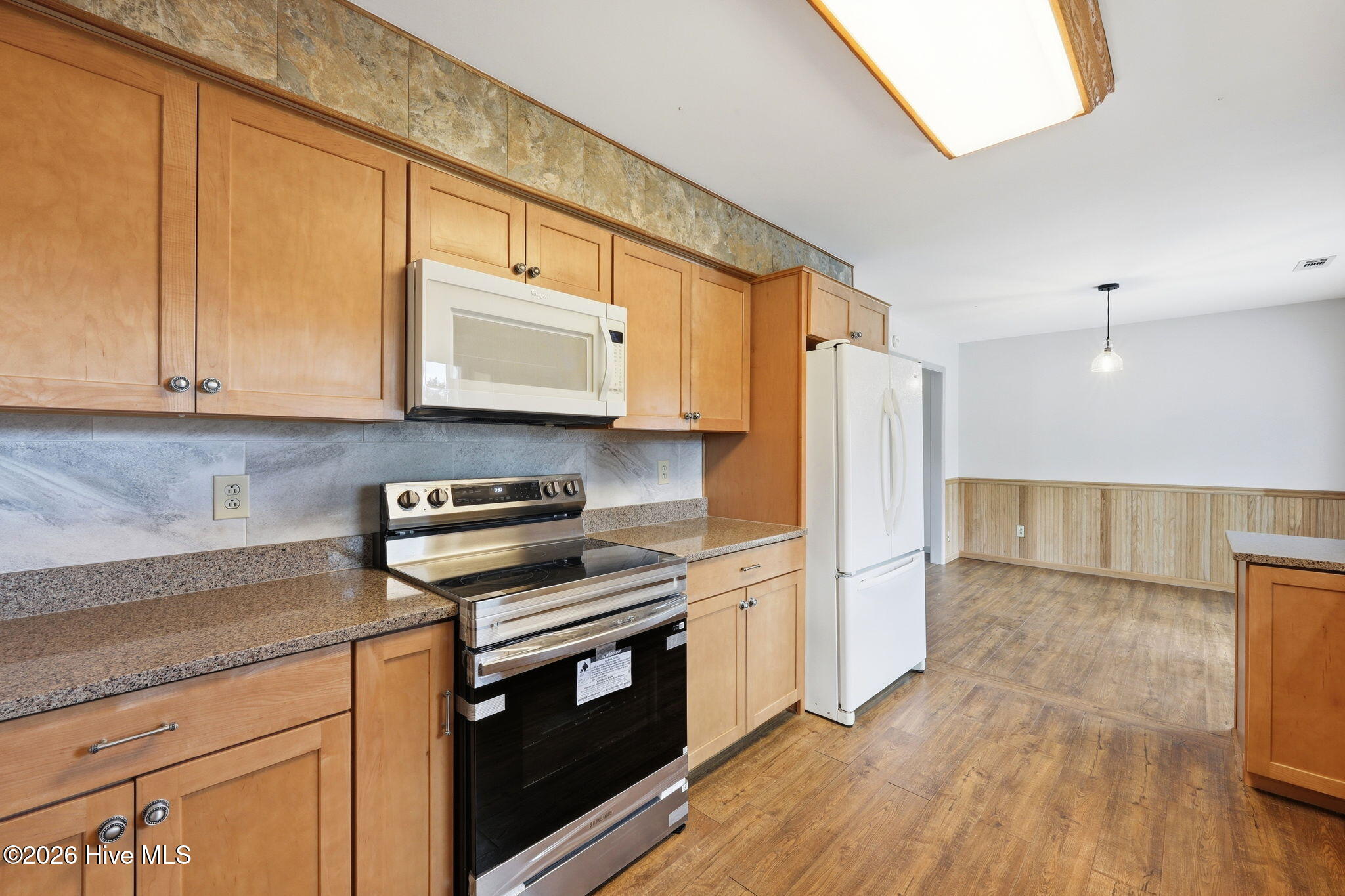910 Coyote Trail,Havelock