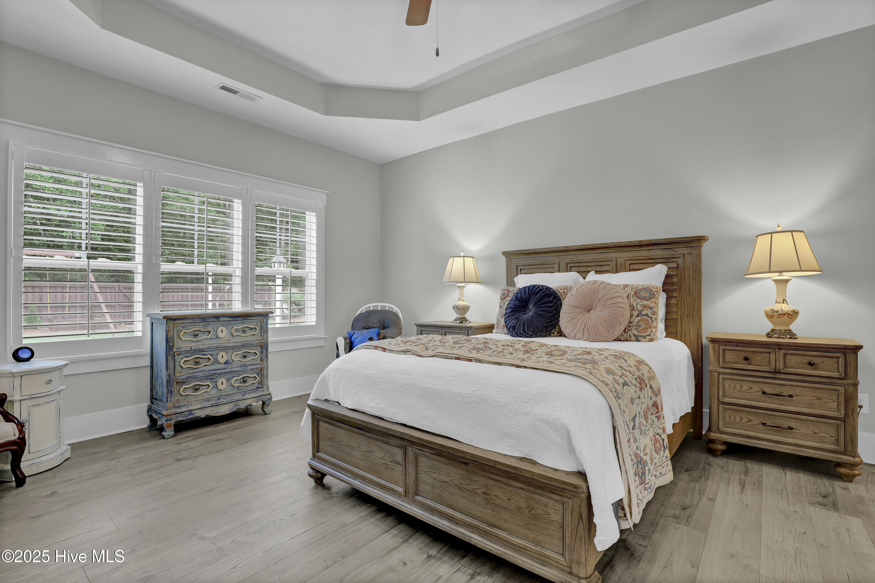 100536758 | Photo 12