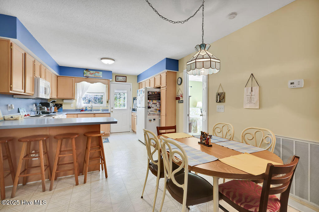 100543707 | Photo 14