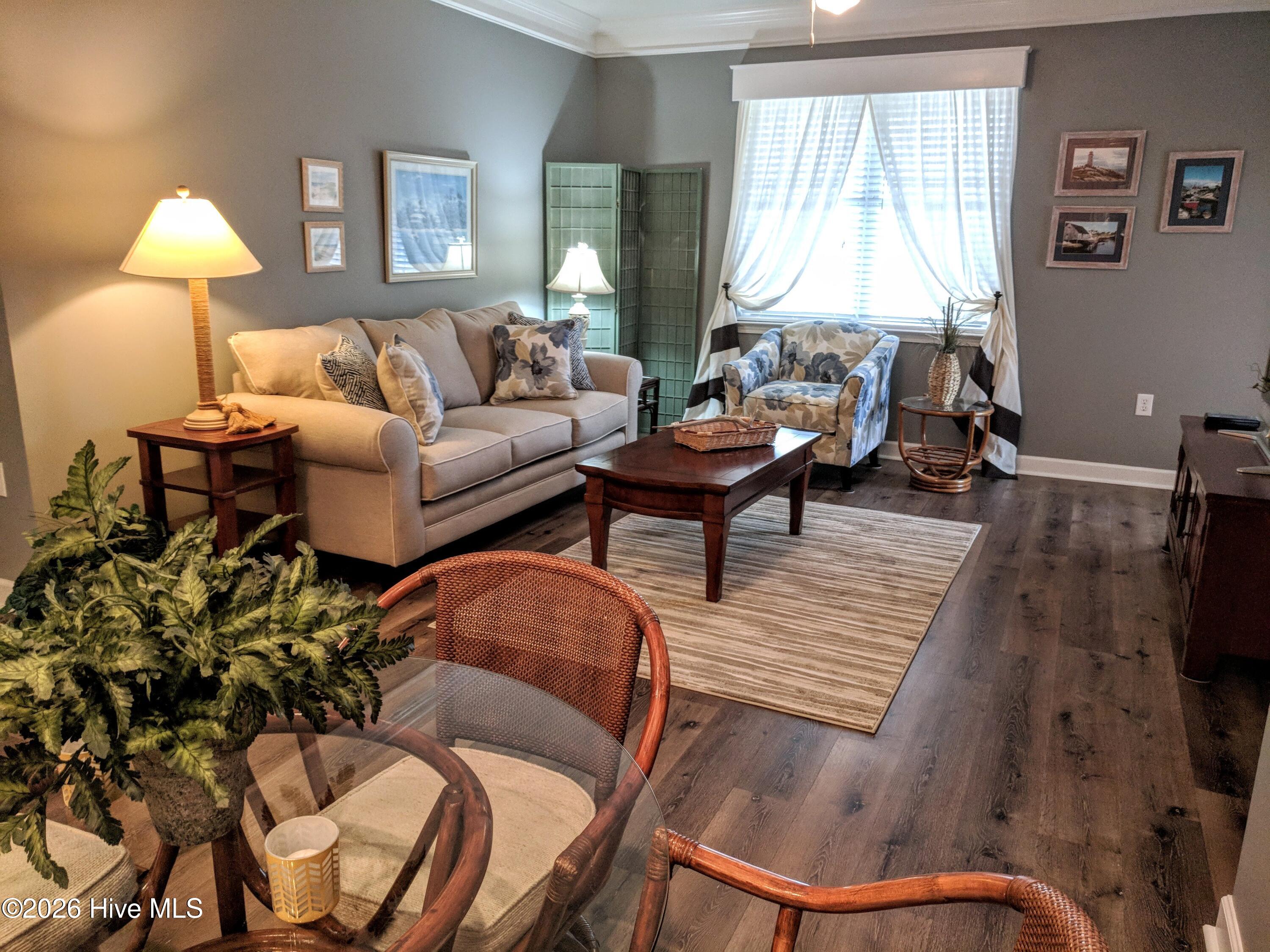 100563654 | Photo 14