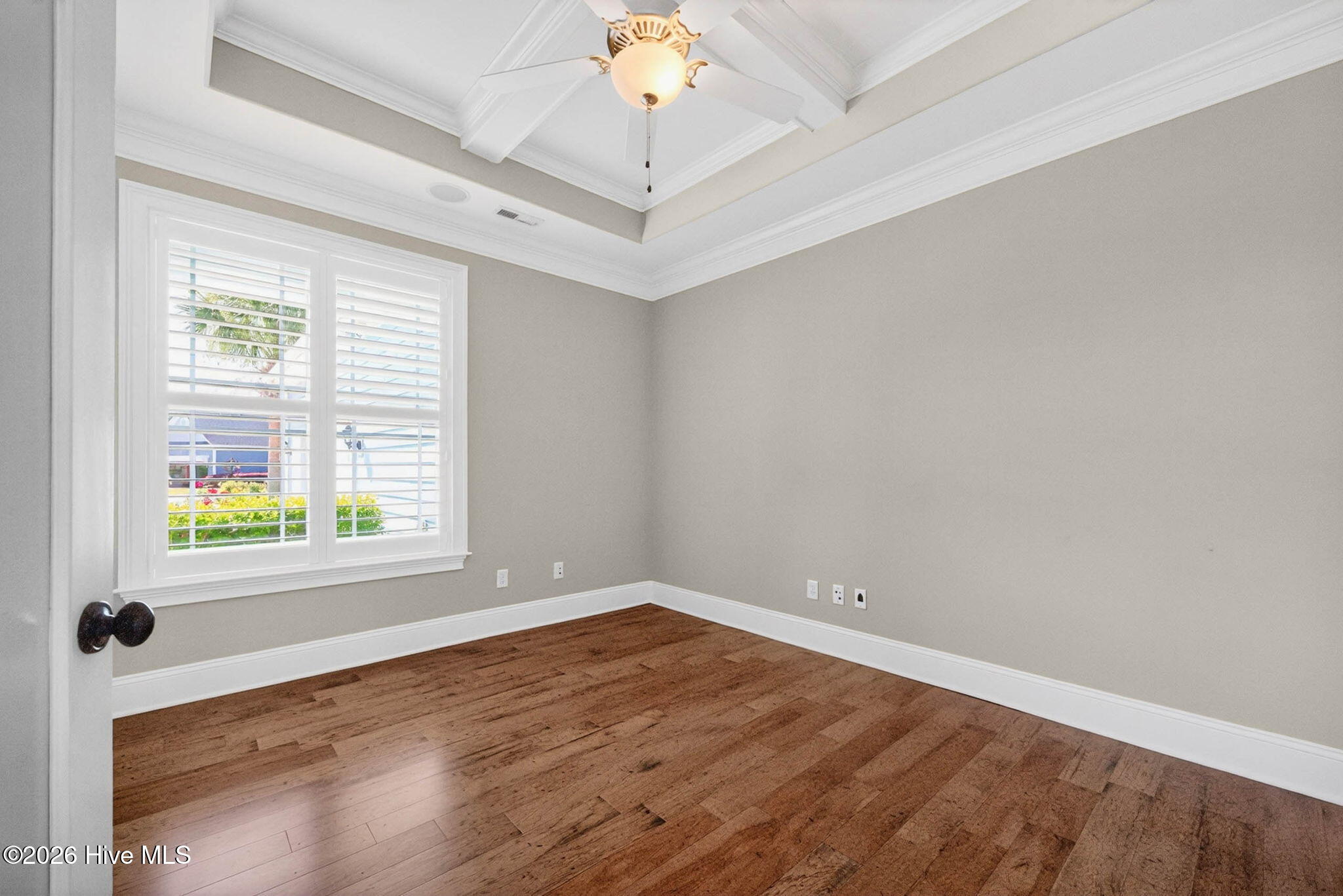 100567612 | Photo 35