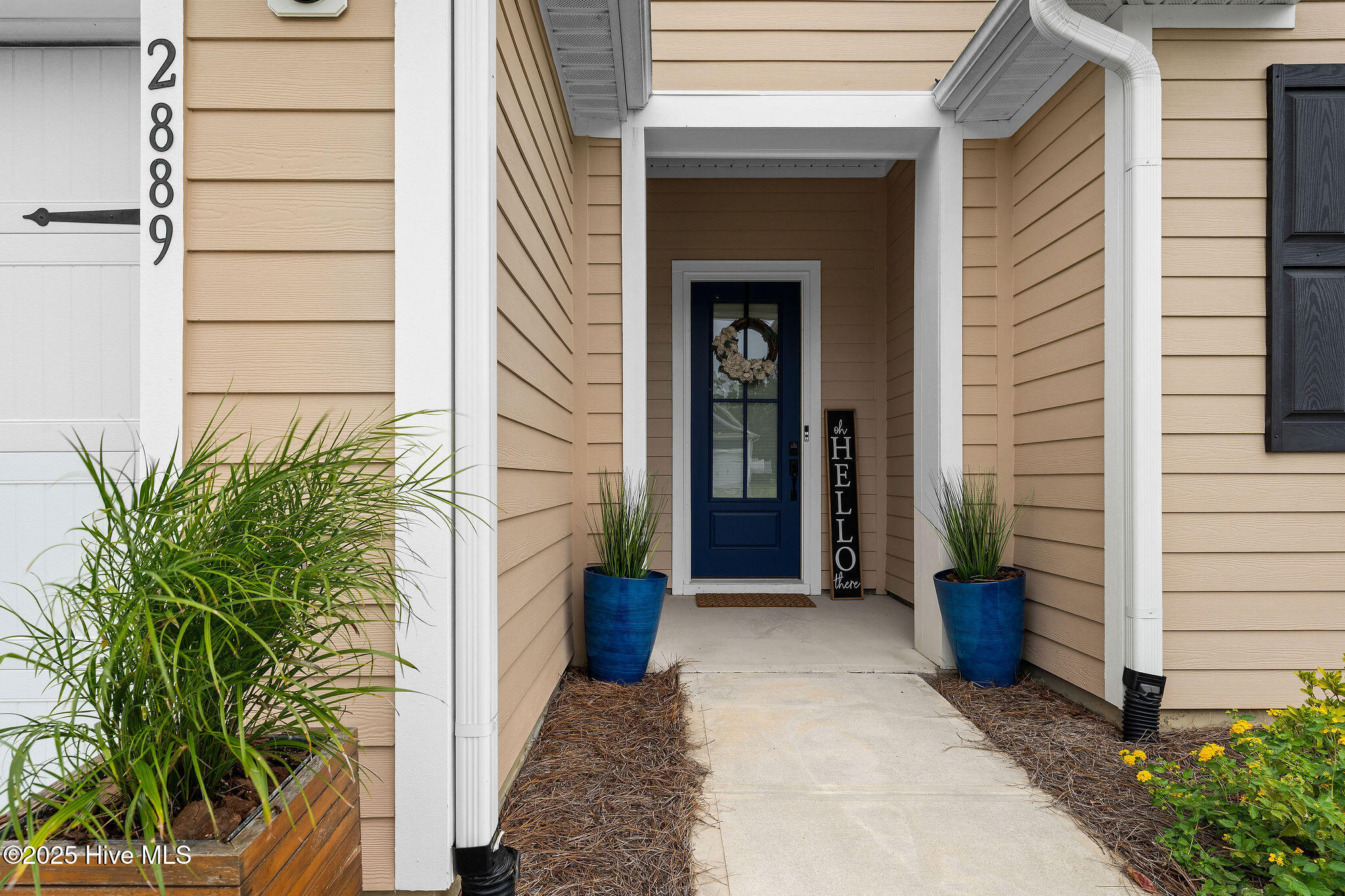 100518034 | Photo 44