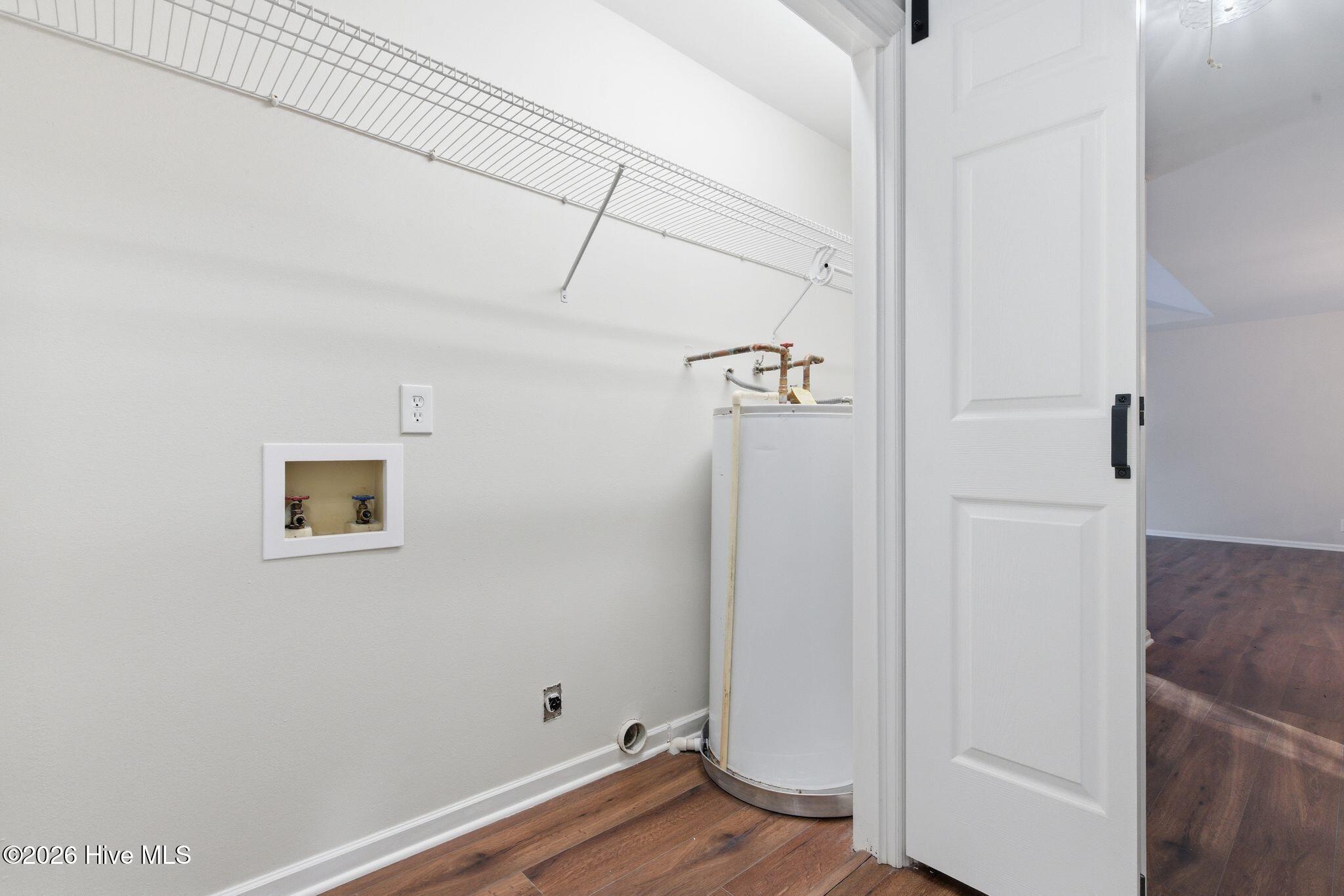 100555481 | Photo 32