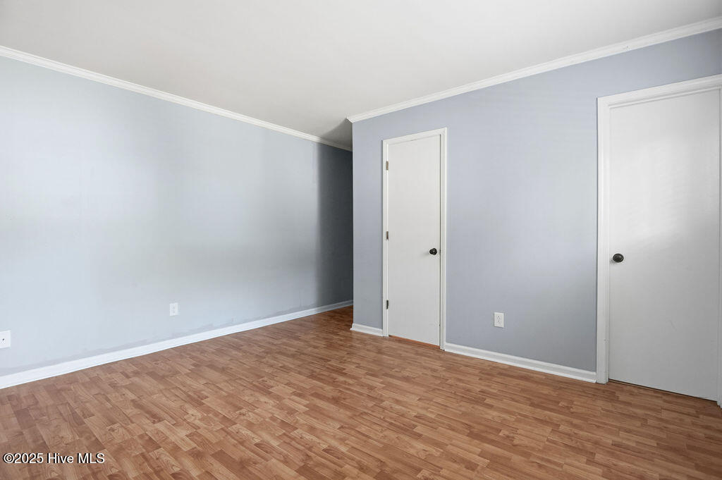 100538404 | Photo 28