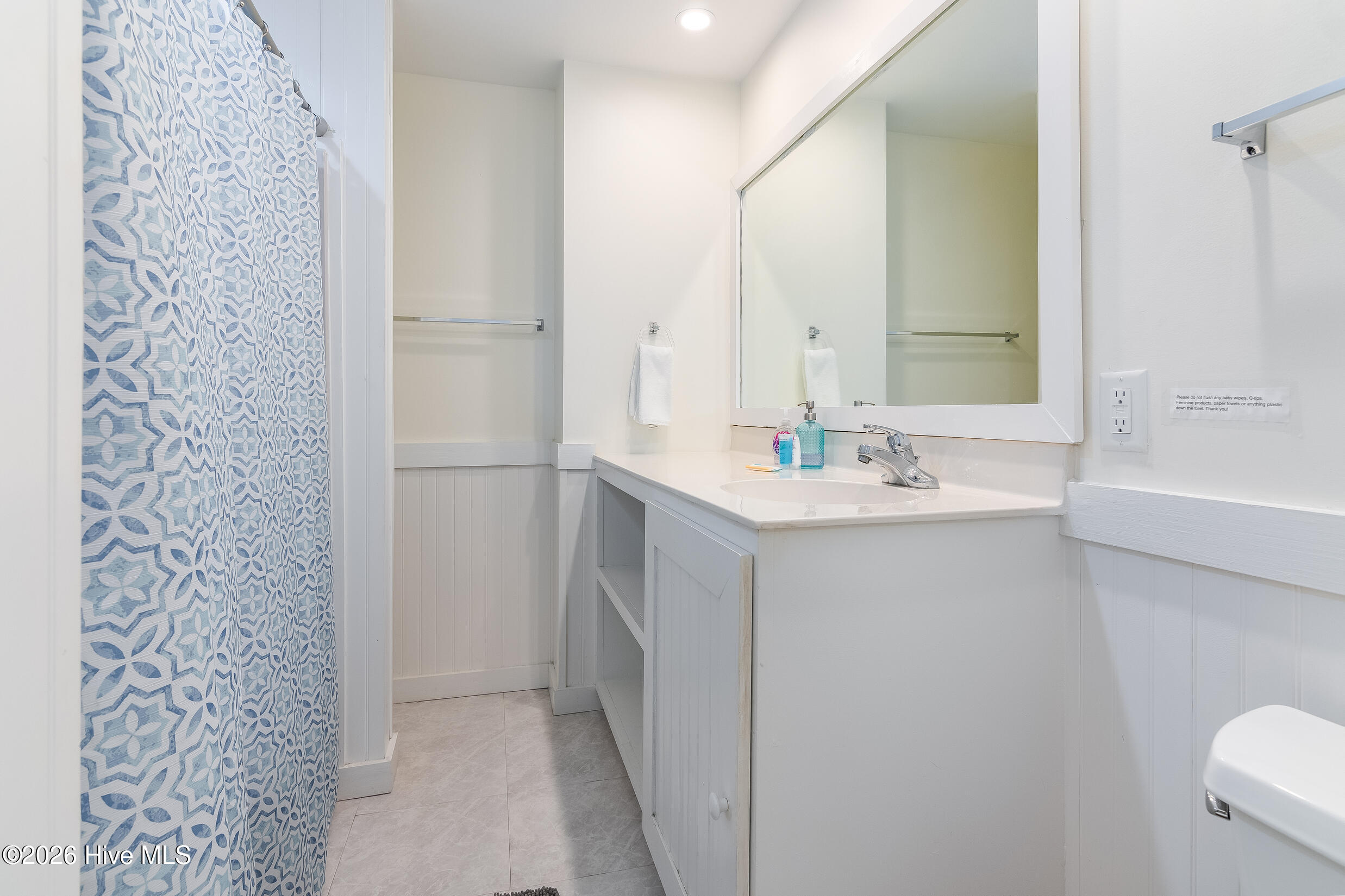 100557535 | Photo 45