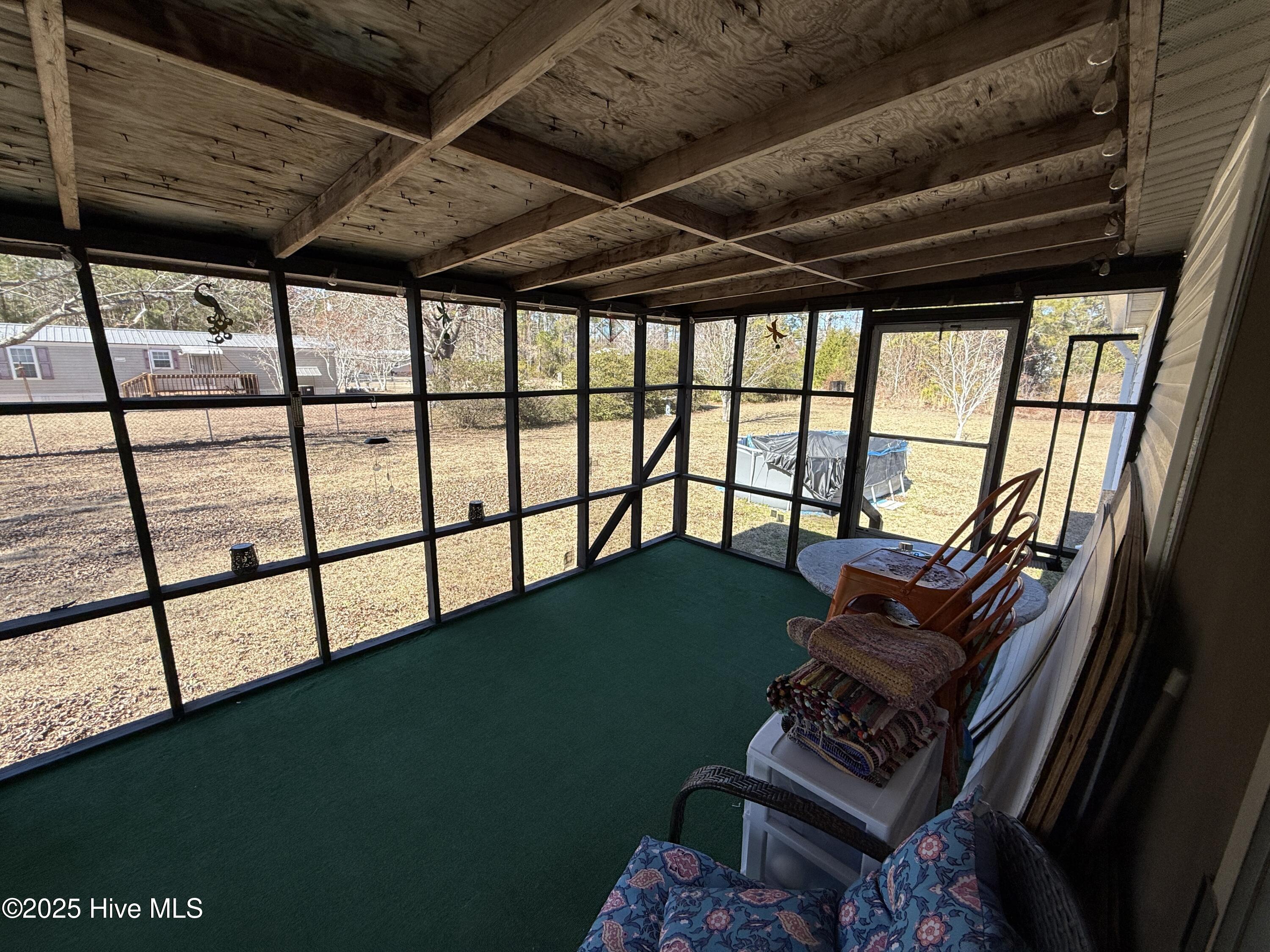 100490317 | Photo 17