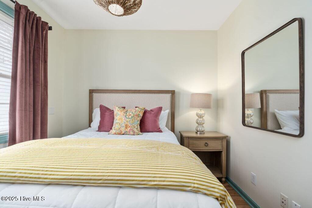 100541868 | Photo 39