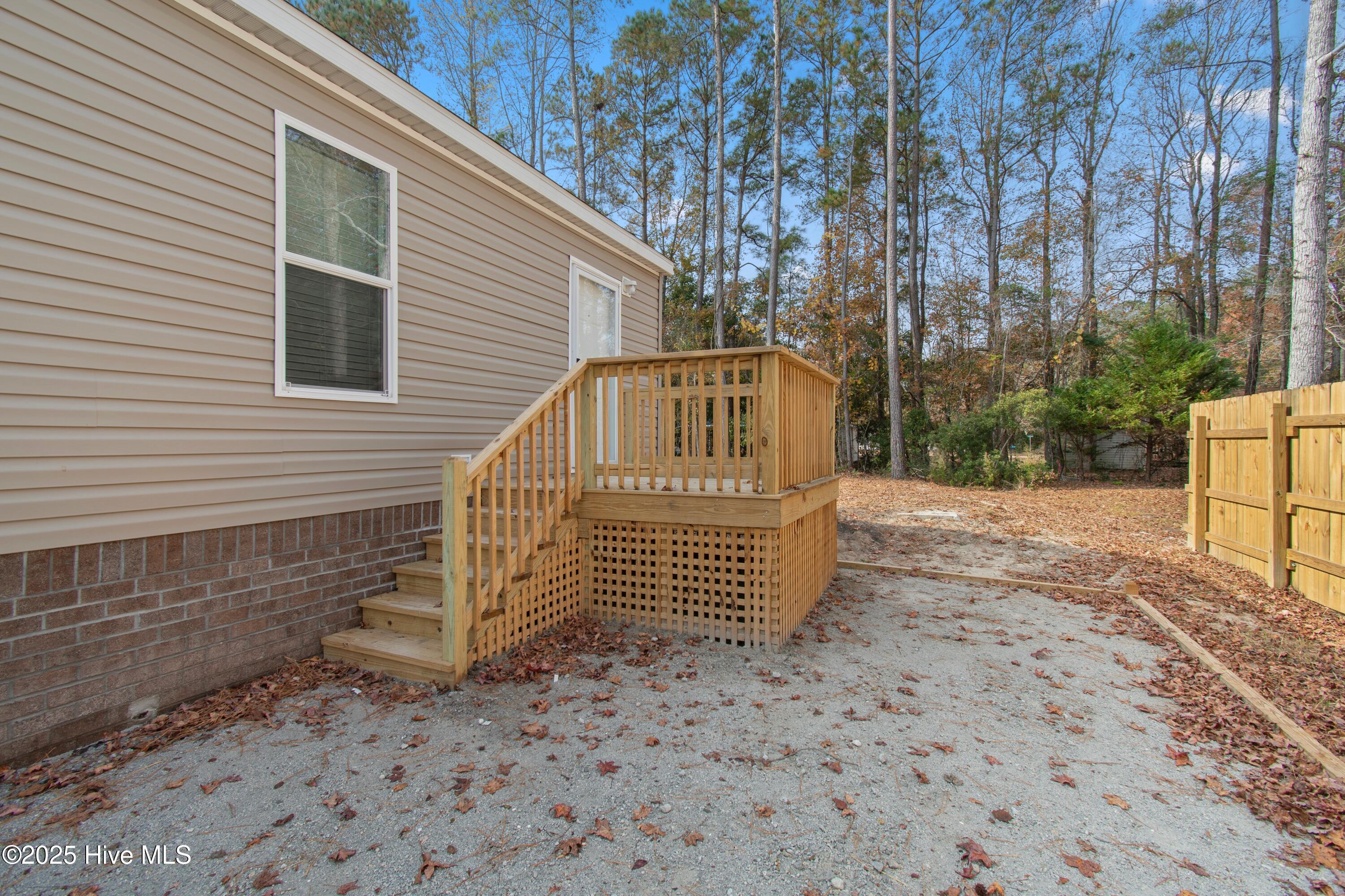 100542046 | Photo 20