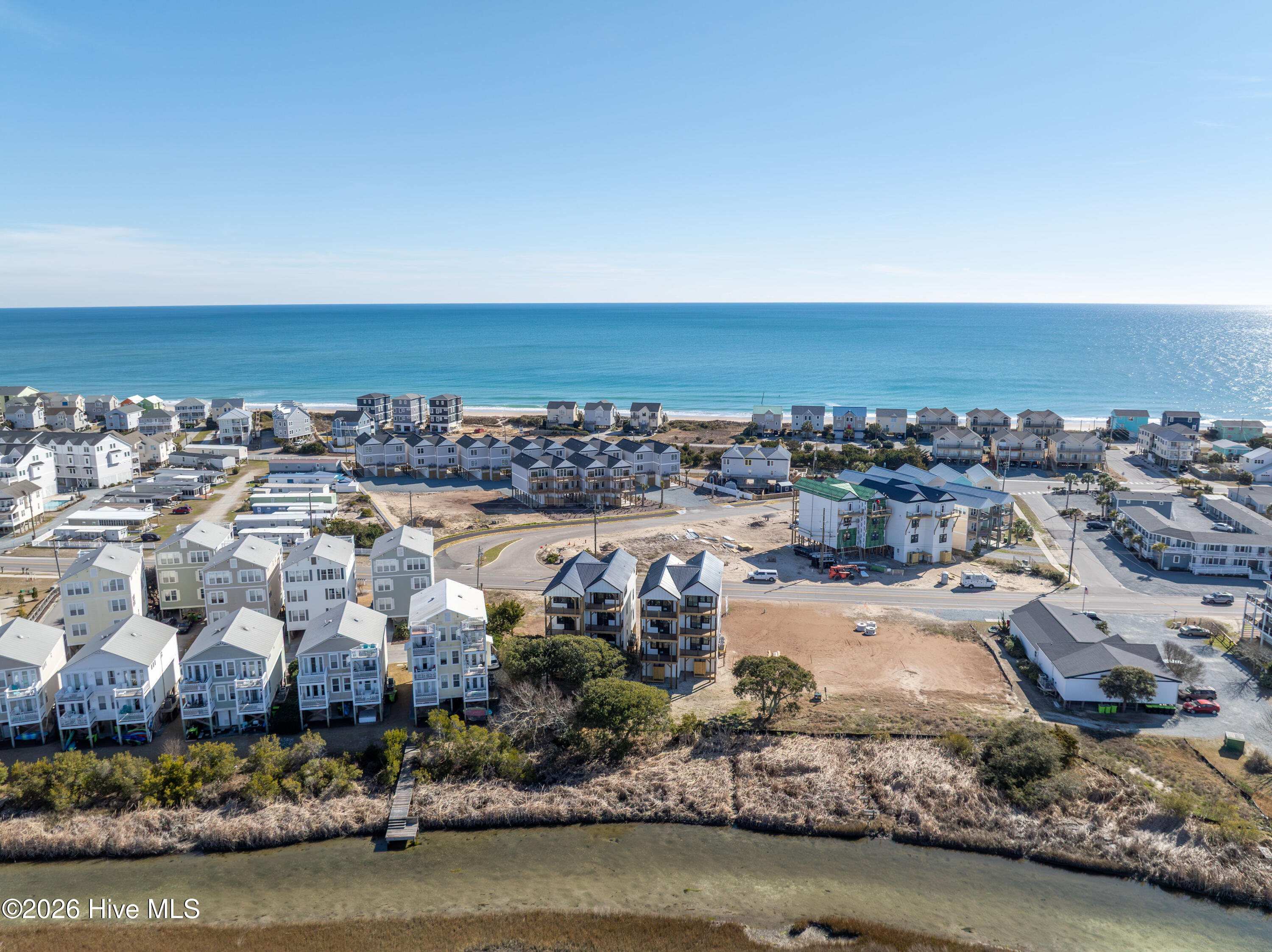 100552257 | Photo 28