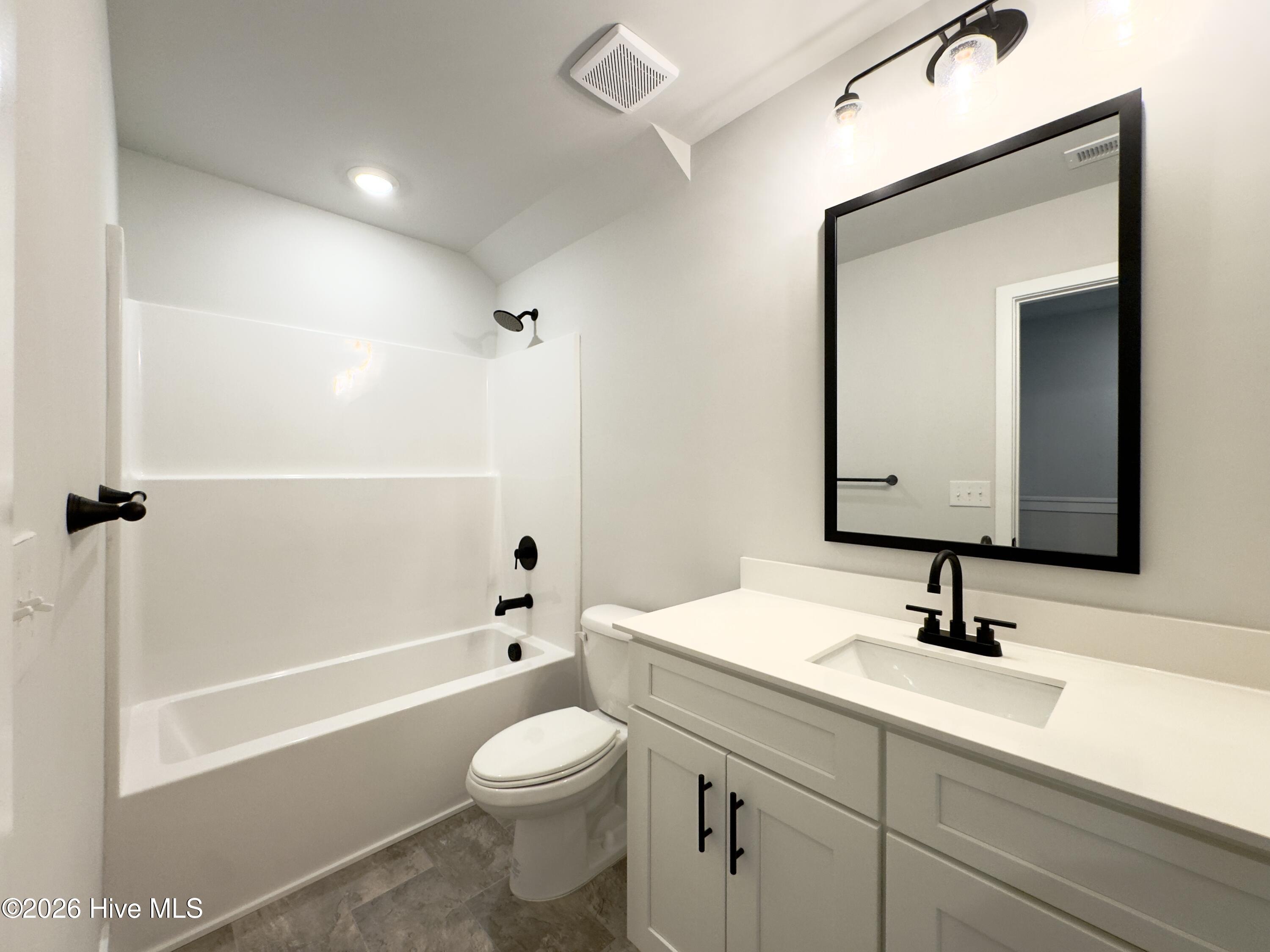 100547297 | Photo 20